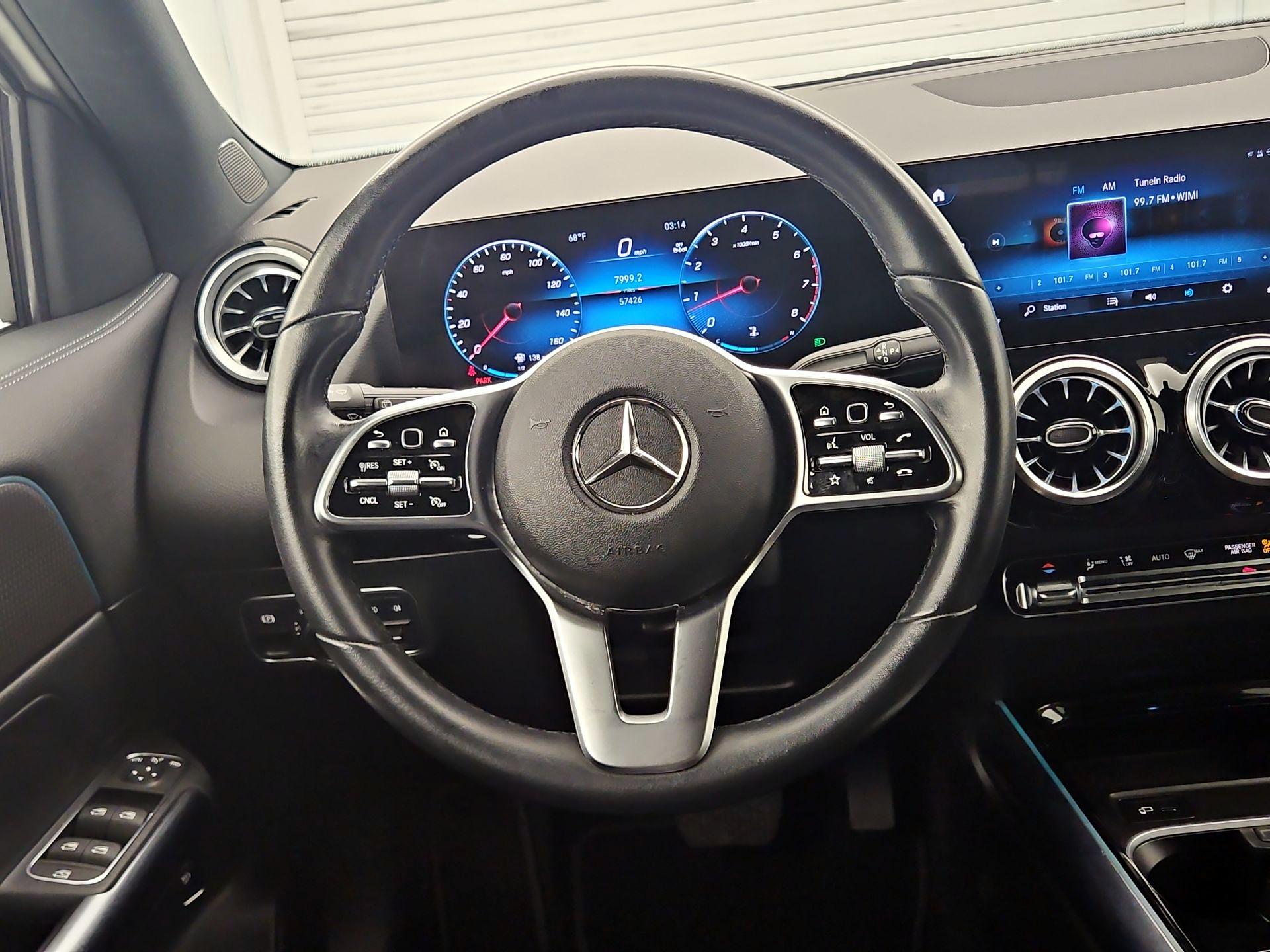 Thumbnail: 2023 Mercedes-Benz GLA - 10