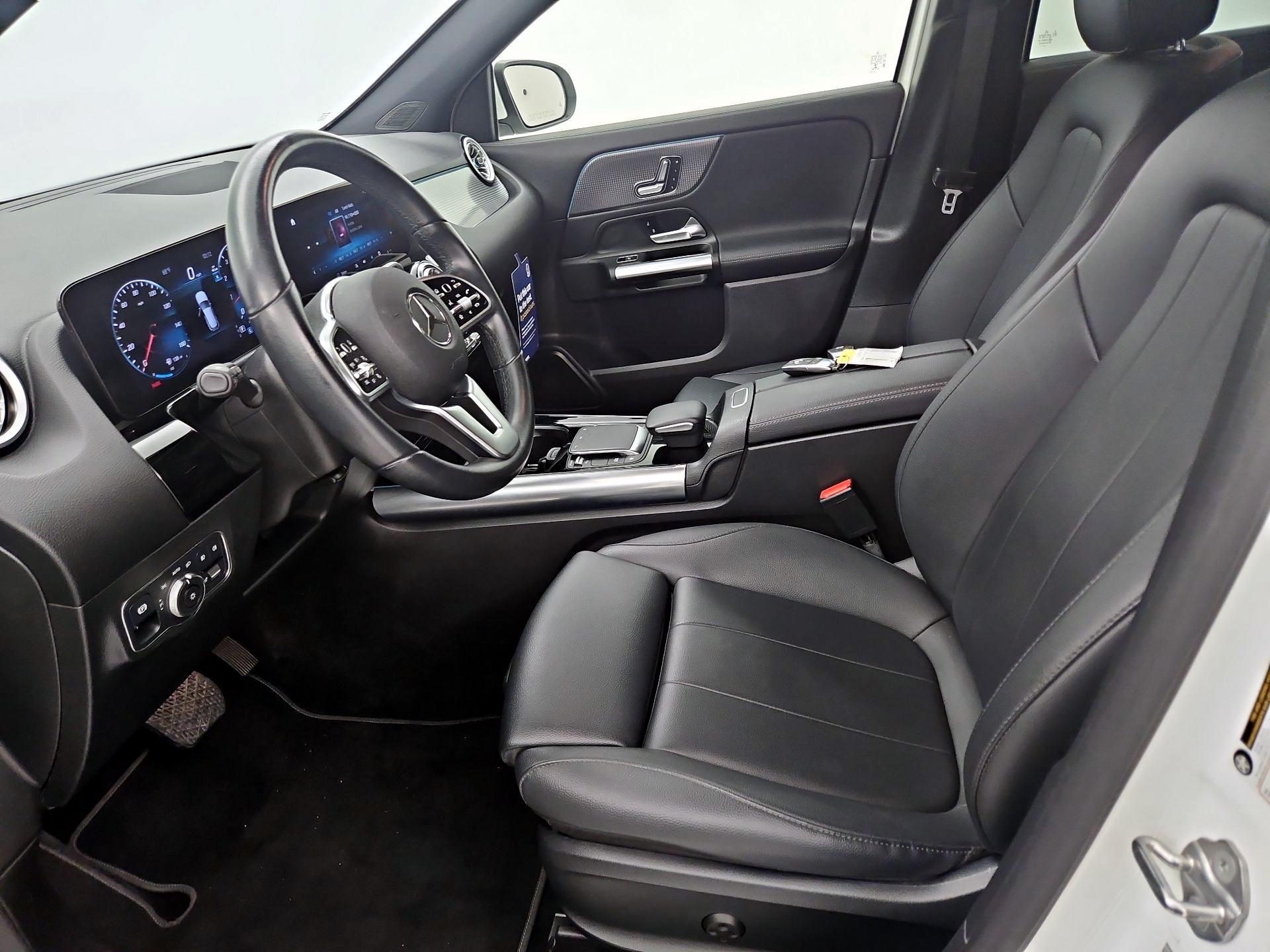 Thumbnail: 2023 Mercedes-Benz GLA - 11