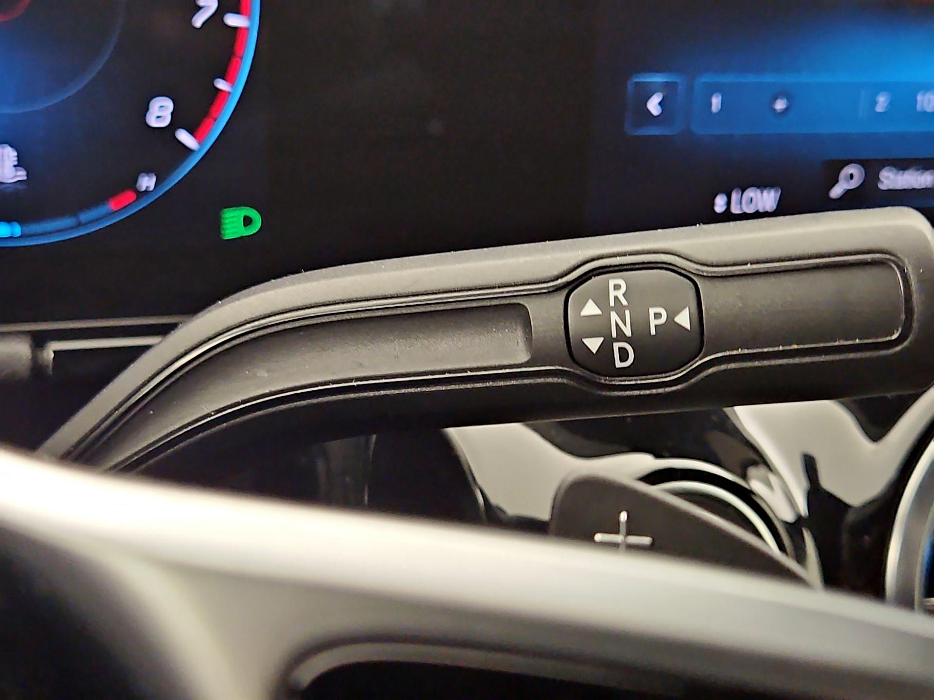 Thumbnail: 2023 Mercedes-Benz GLA - 17