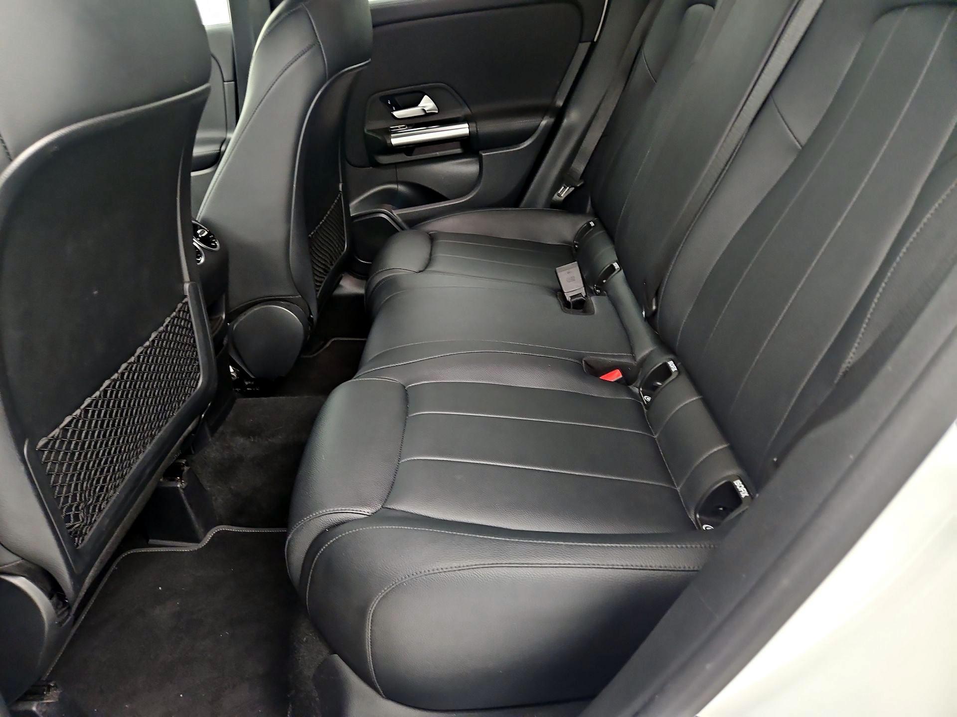 Thumbnail: 2023 Mercedes-Benz GLA - 19