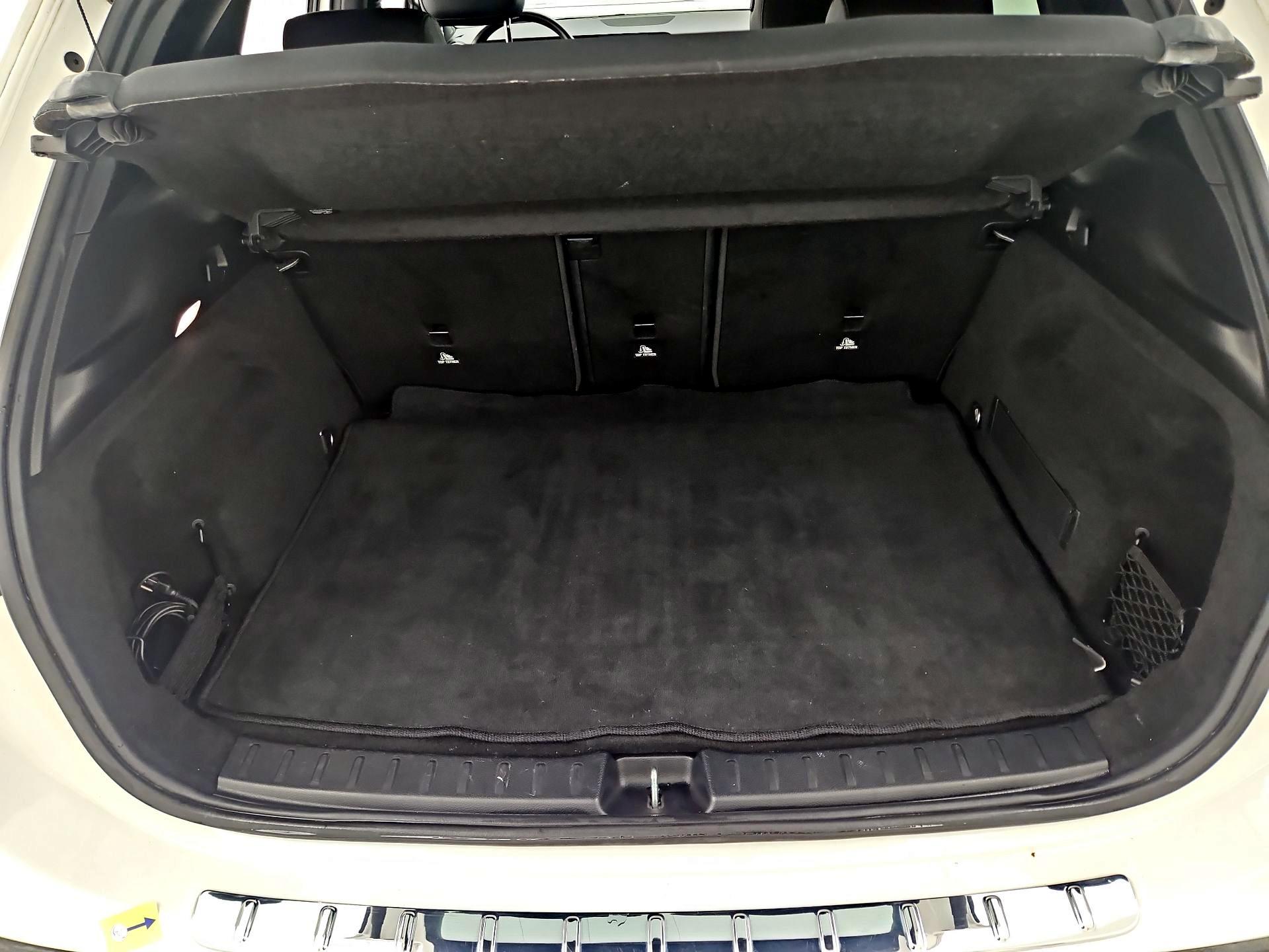 Thumbnail: 2023 Mercedes-Benz GLA - 20