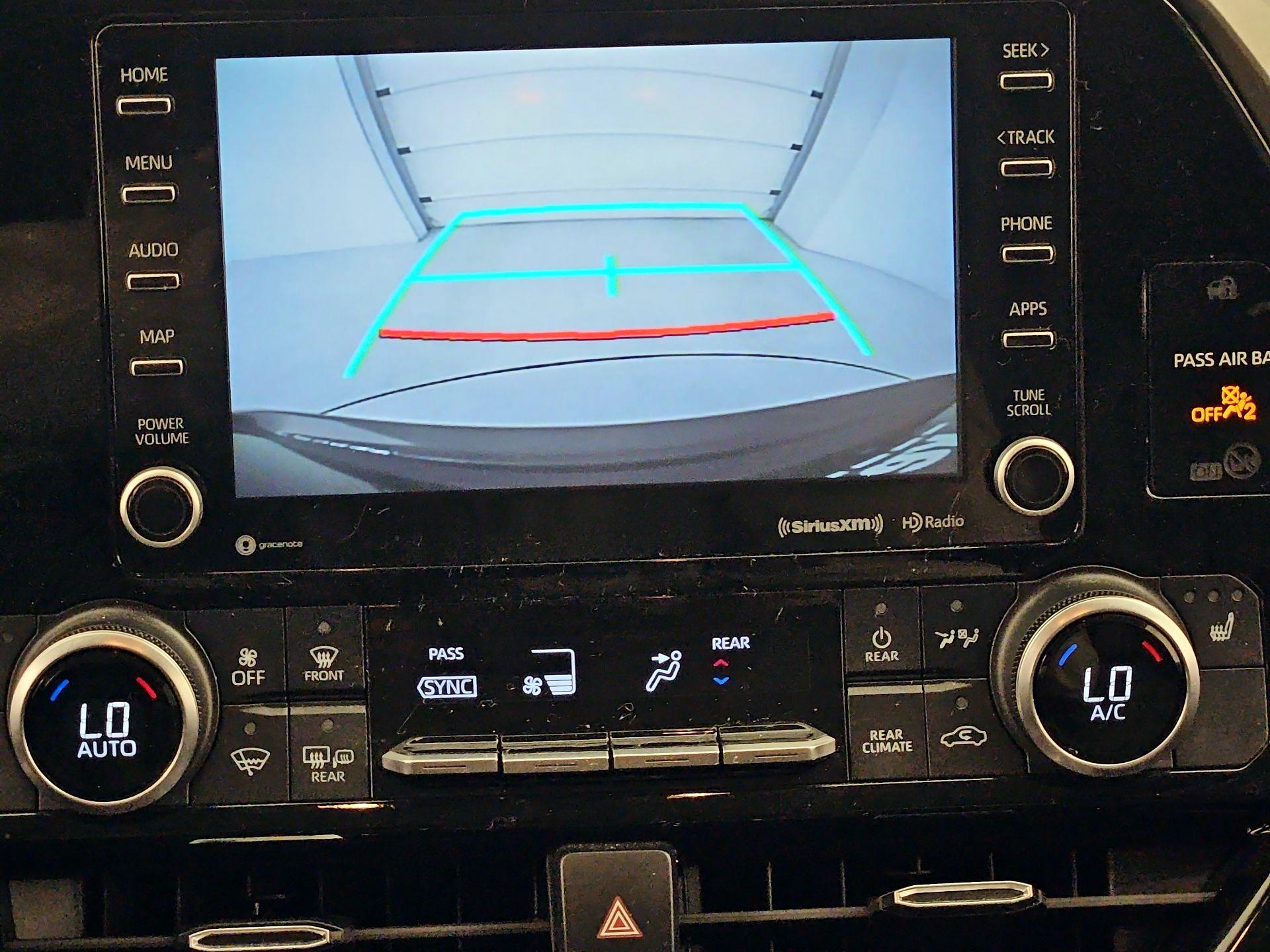 Thumbnail: 2022 Toyota Highlander - 14