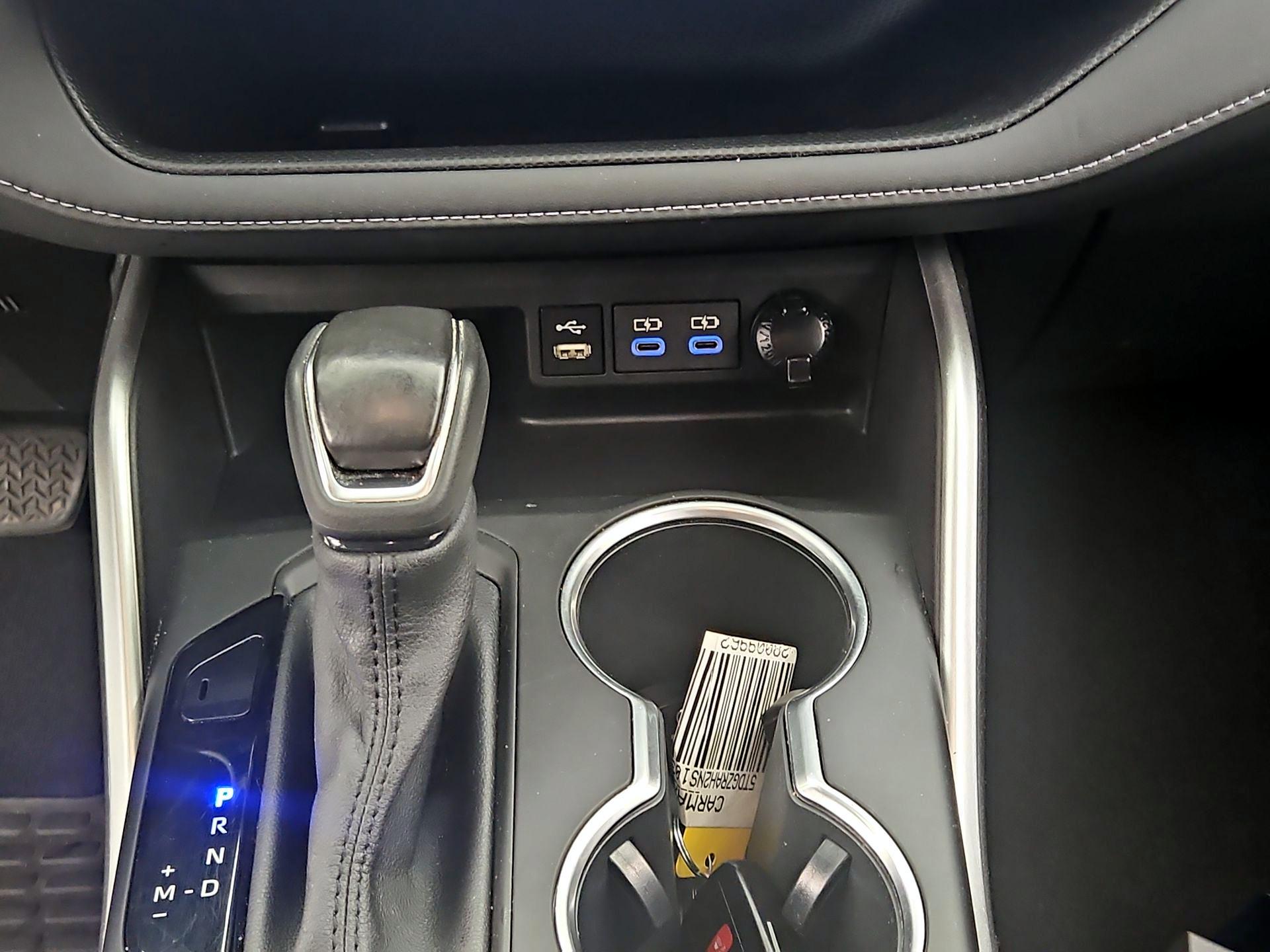 Thumbnail: 2022 Toyota Highlander - 17