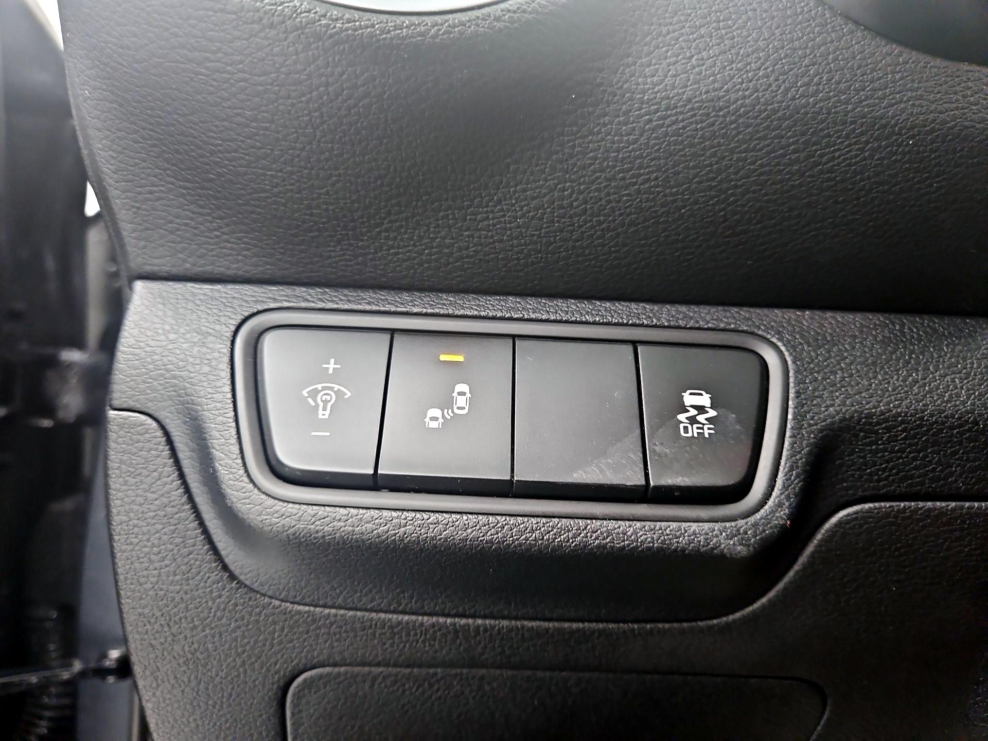 Thumbnail: 2024 Kia Forte - 13