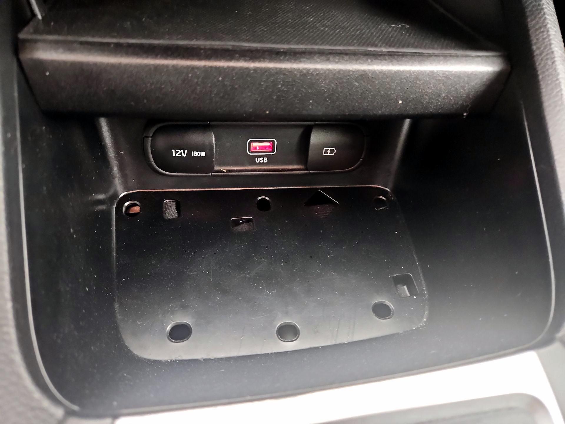 Thumbnail: 2024 Kia Forte - 18