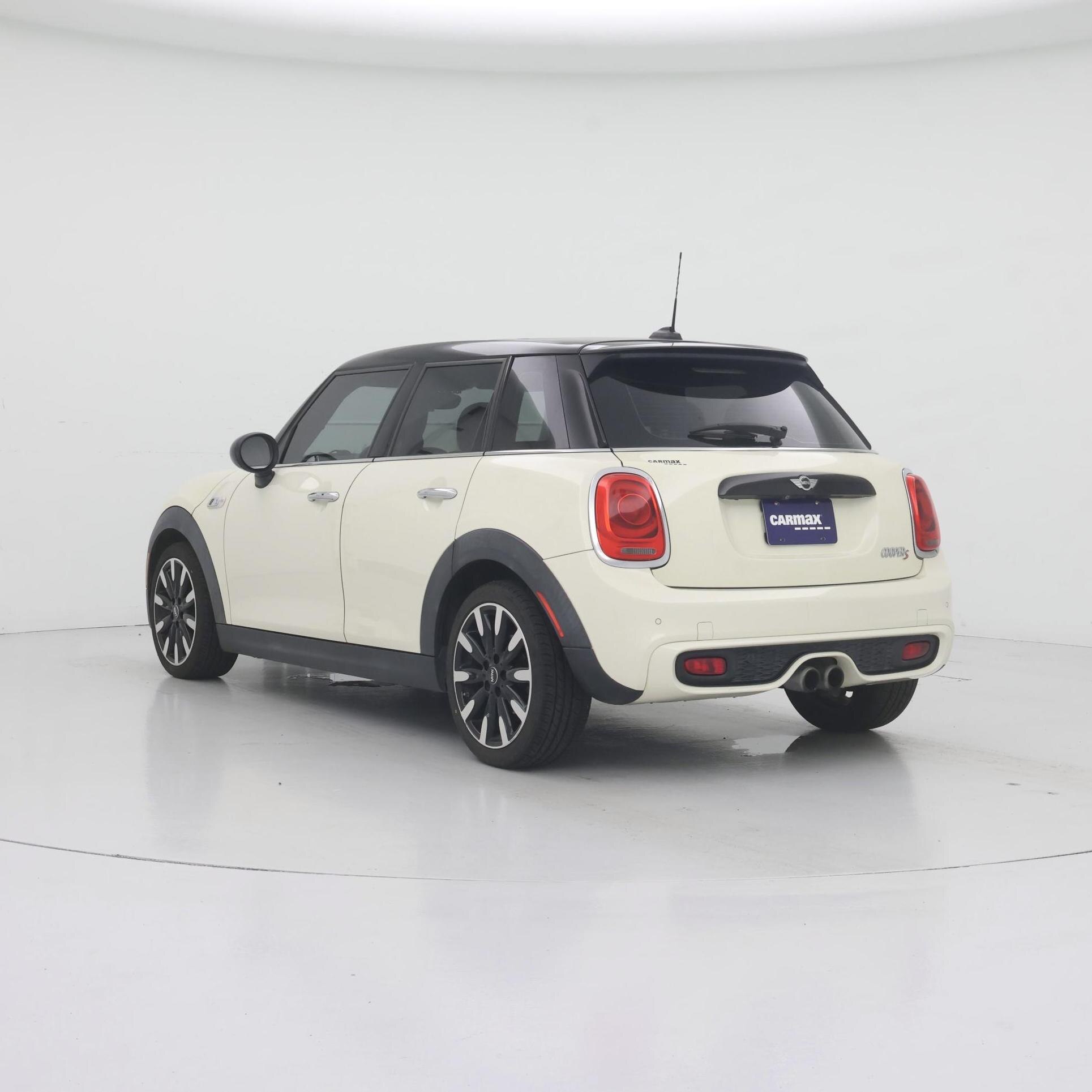 Thumbnail: 2017 MINI Cooper Hardtop - 2