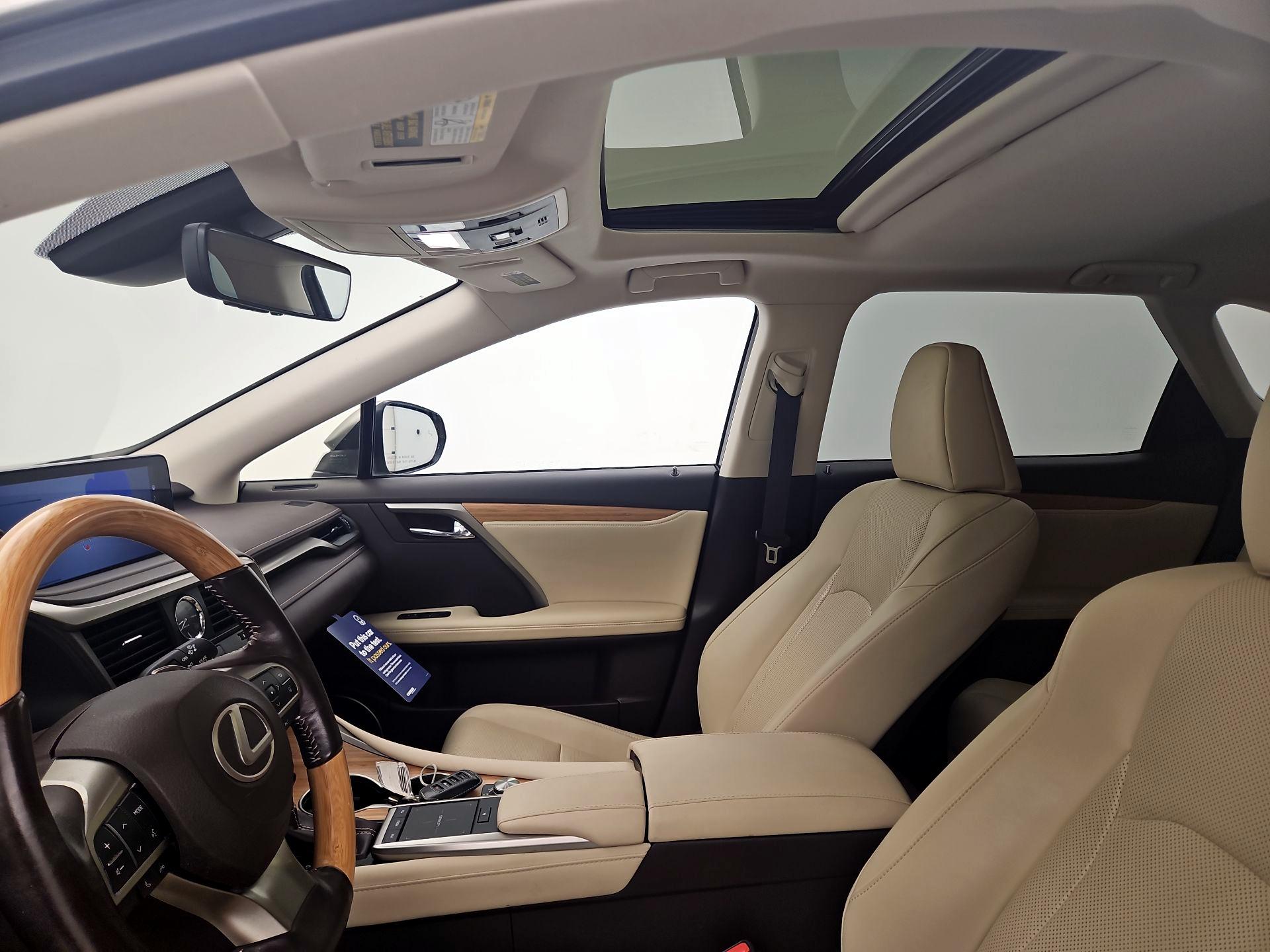 Thumbnail: 2020 Lexus RX - 20