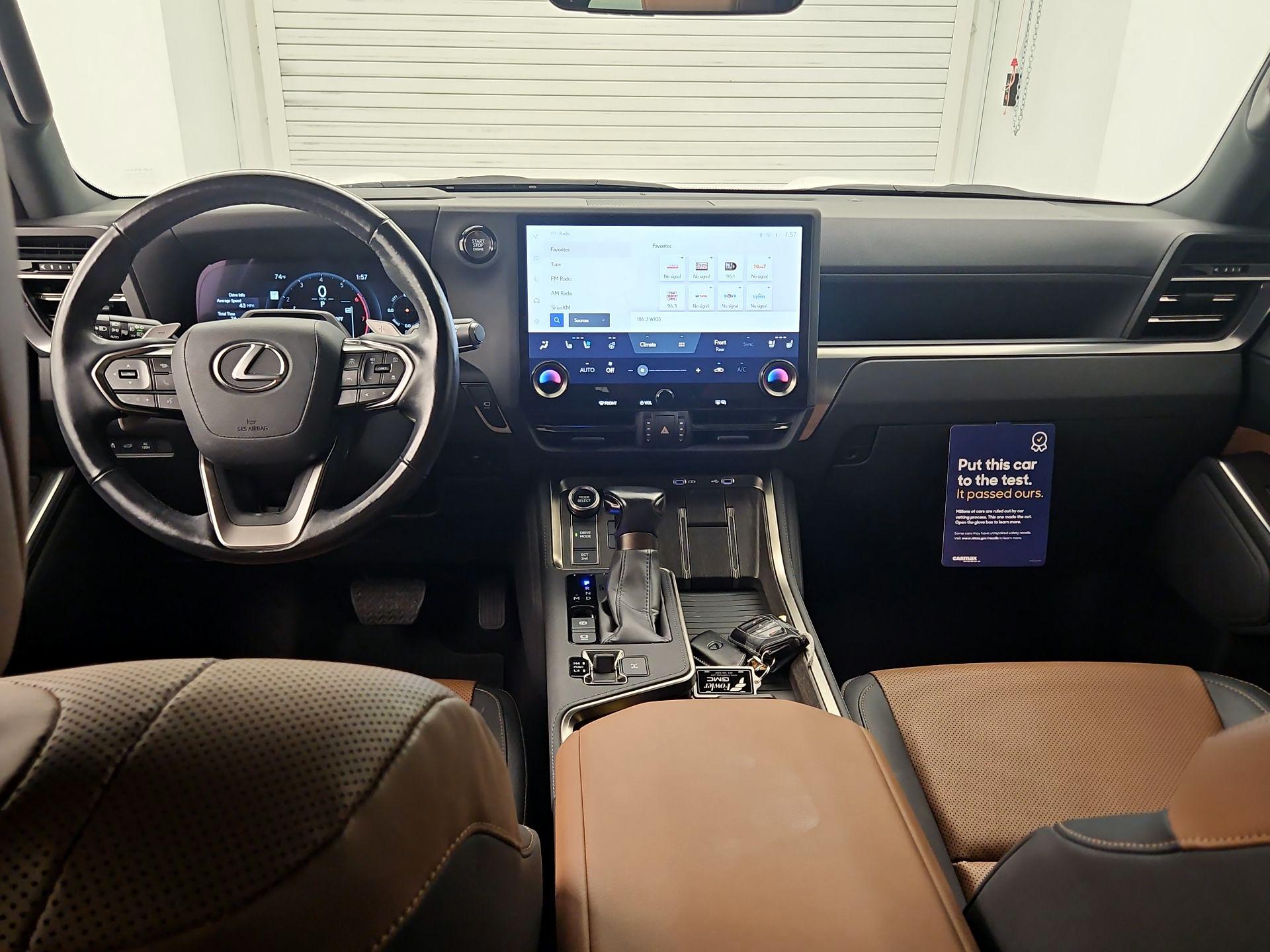 Thumbnail: 2024 Lexus GX - 9