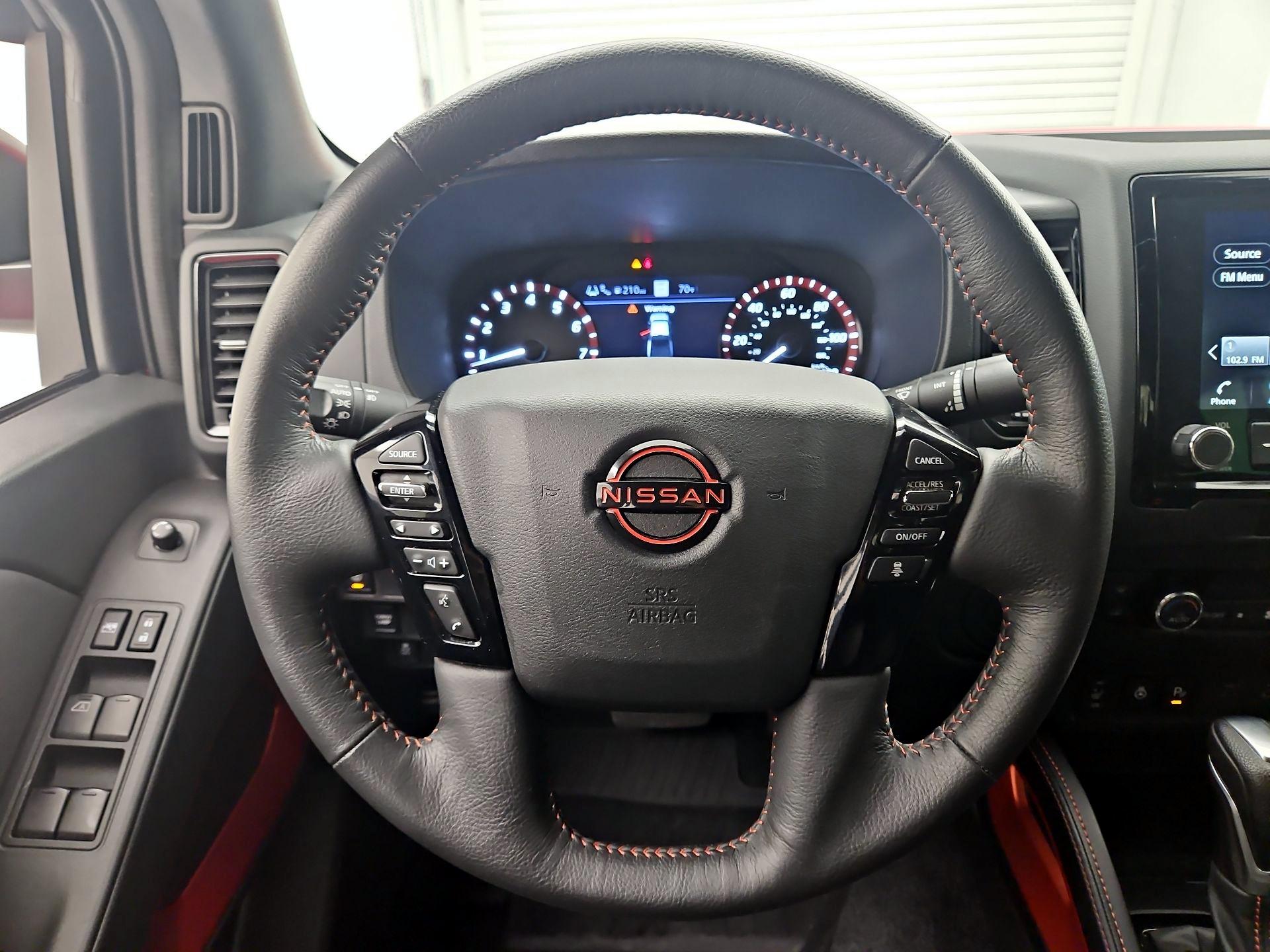 Thumbnail: 2024 Nissan Frontier - 10