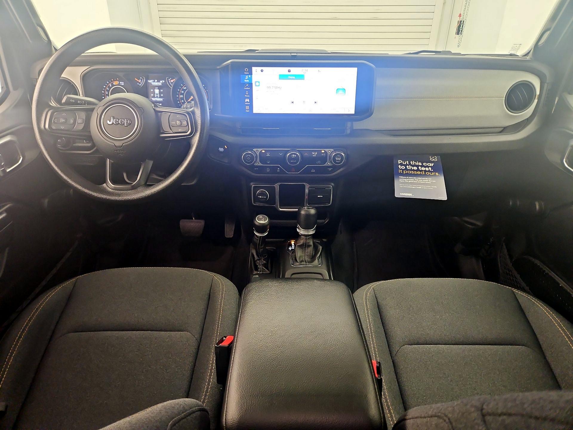 Thumbnail: 2024 Jeep Wrangler - 9