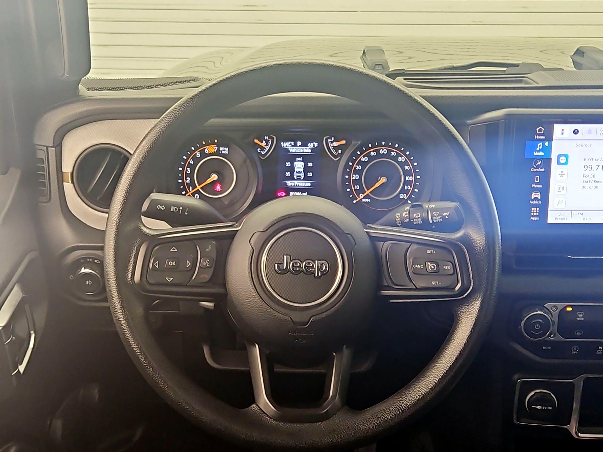 Thumbnail: 2024 Jeep Wrangler - 10