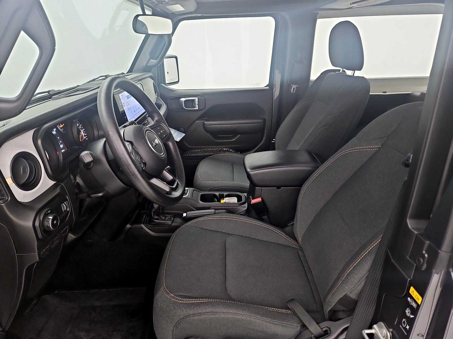 Thumbnail: 2024 Jeep Wrangler - 11