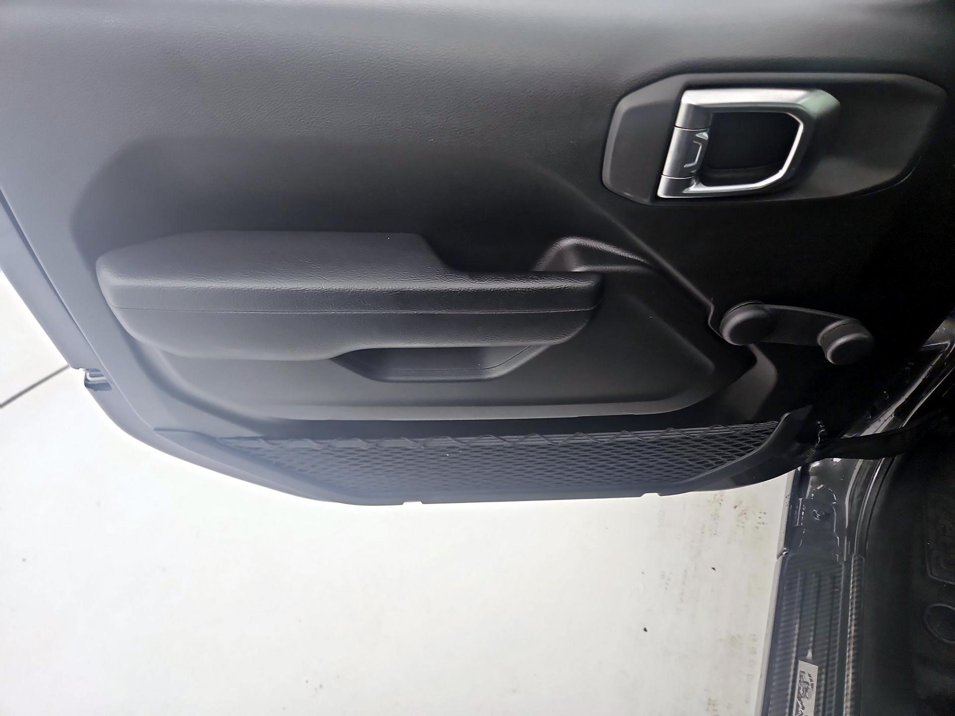 Thumbnail: 2024 Jeep Wrangler - 12