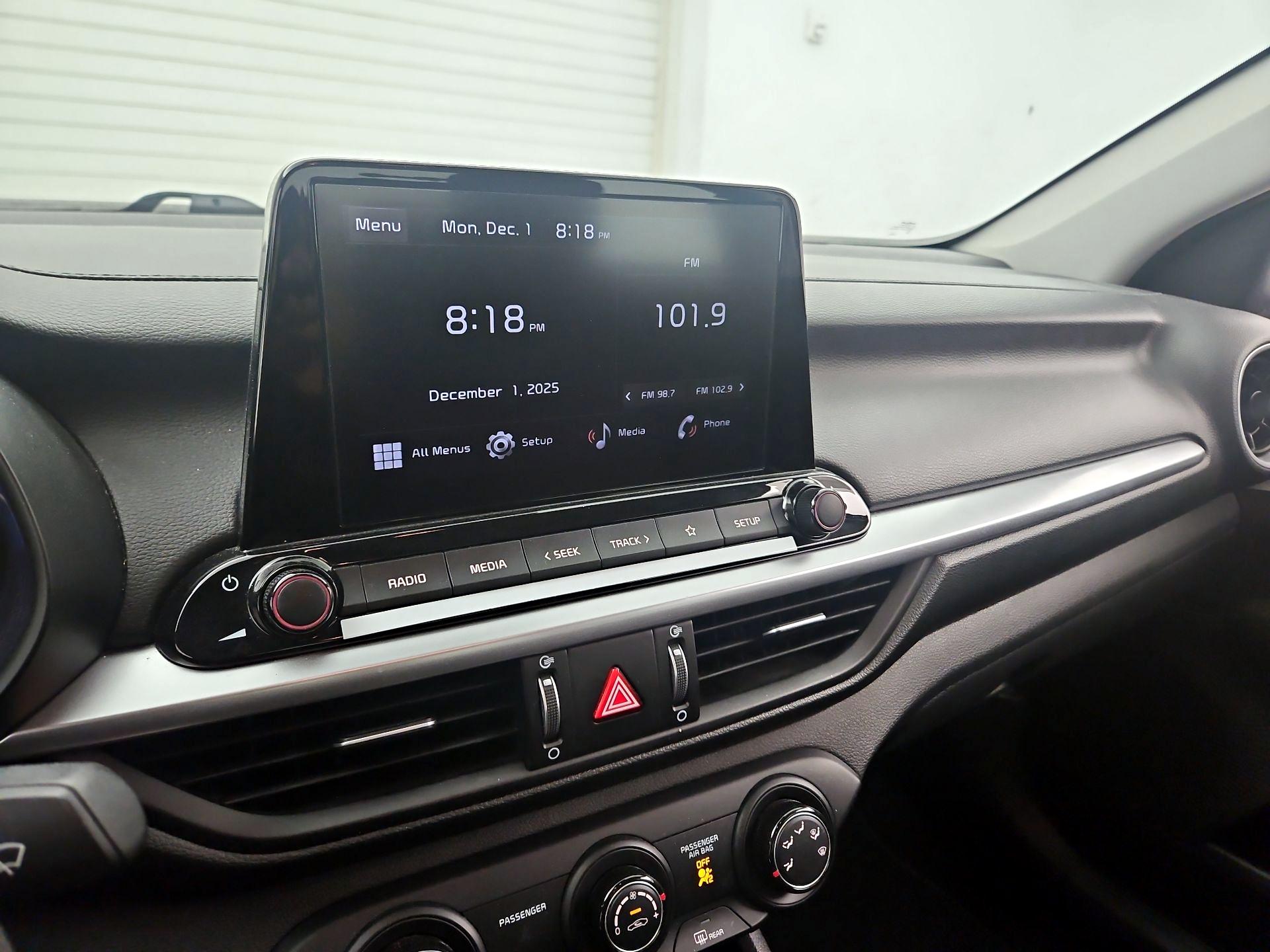 Thumbnail: 2024 Kia Forte - 13