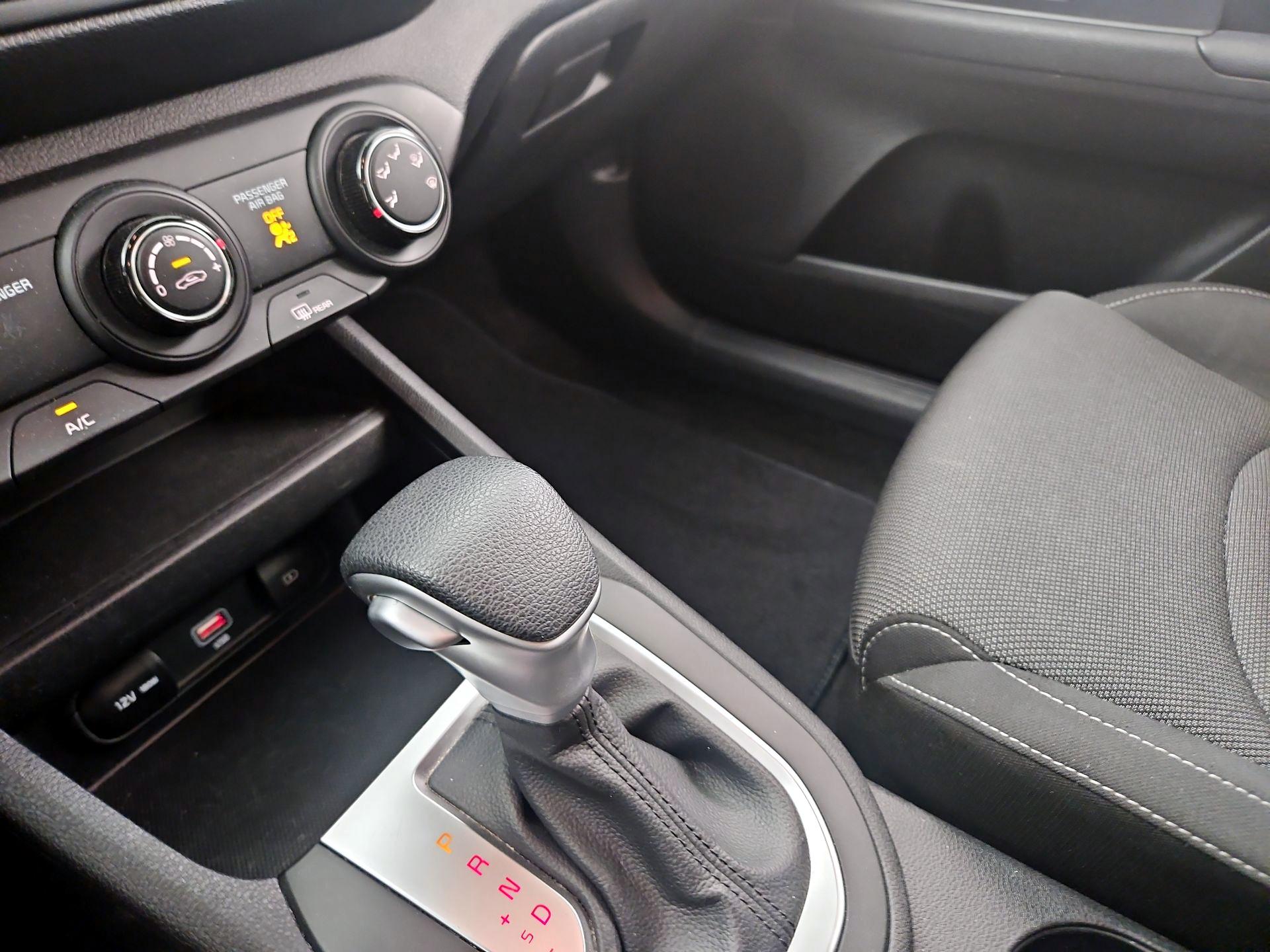 Thumbnail: 2024 Kia Forte - 15