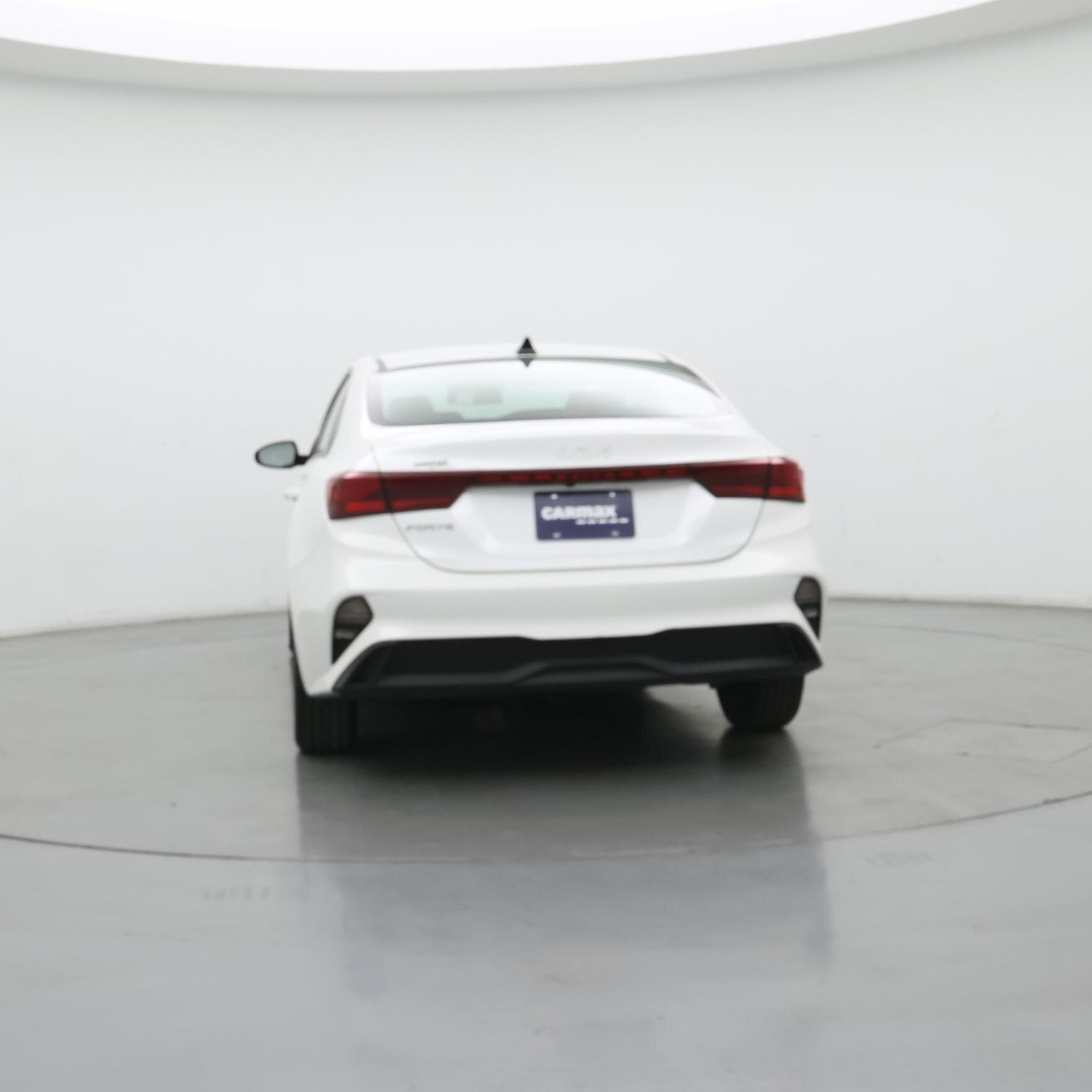 Thumbnail: 2024 Kia Forte - 6