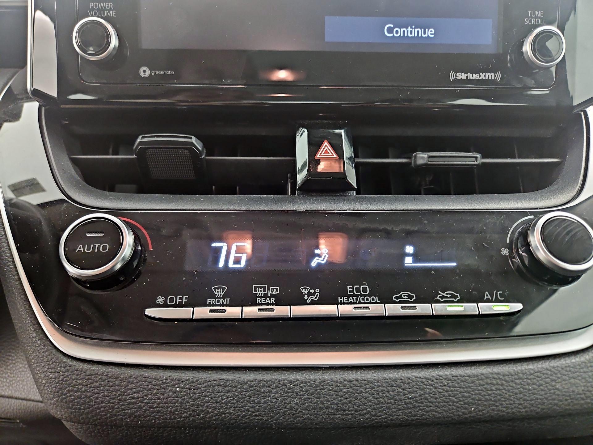 Thumbnail: 2021 Toyota Corolla - 17