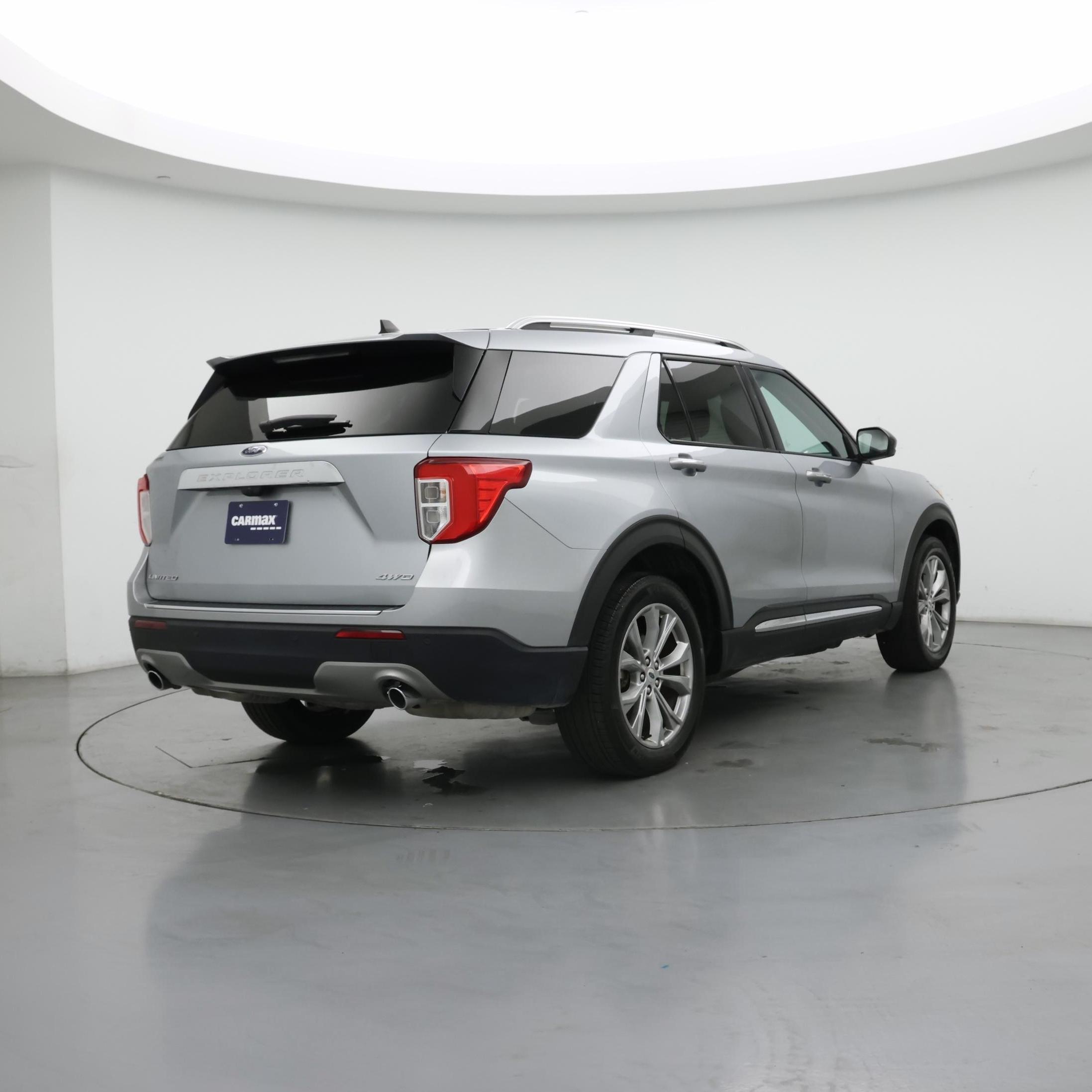 Thumbnail: 2023 Ford Explorer - 8