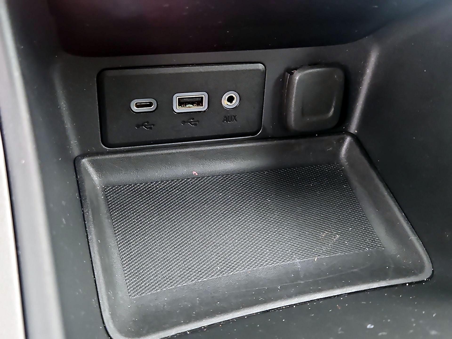 Thumbnail: 2024 GMC Terrain - 18