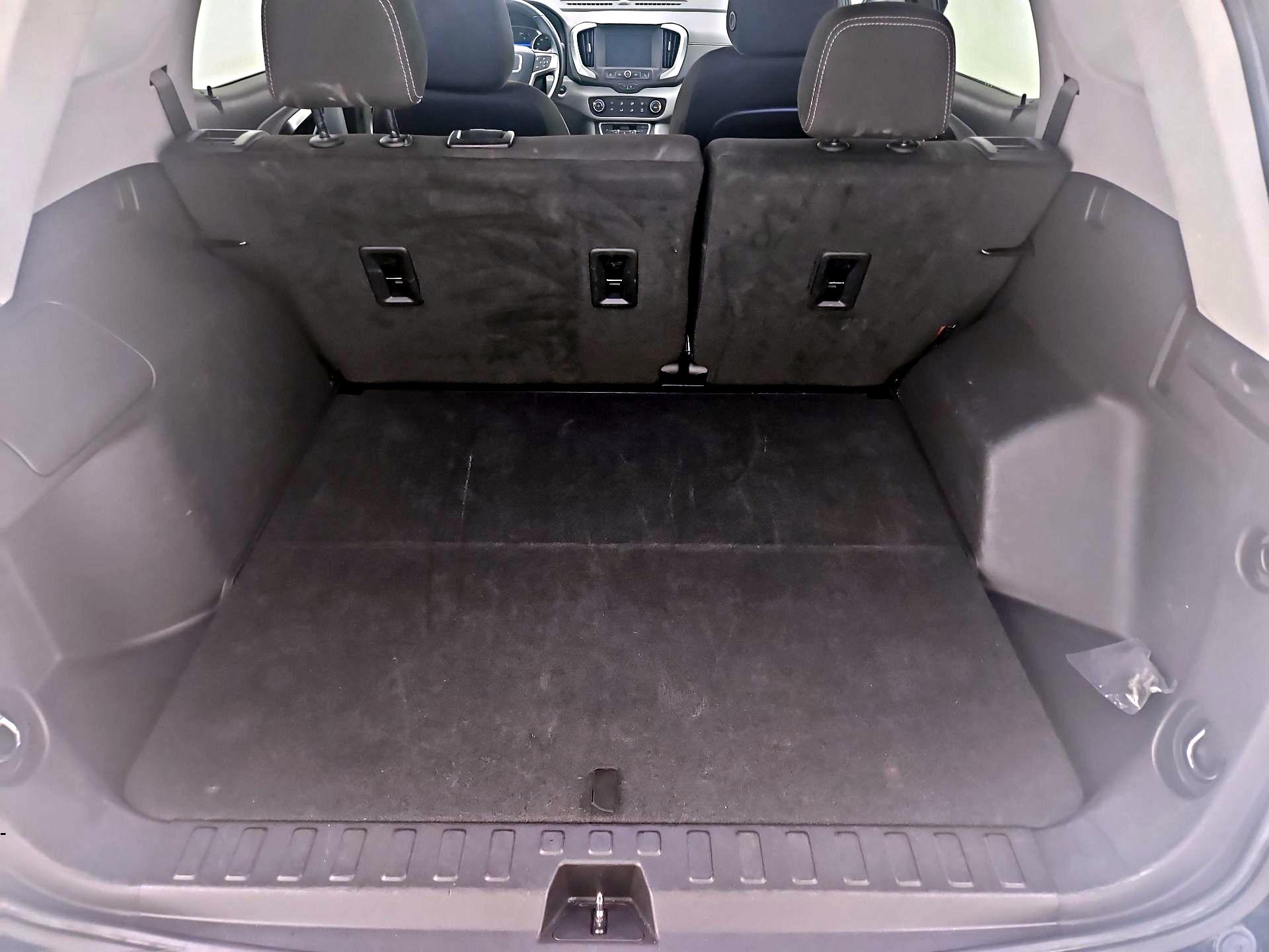 Thumbnail: 2024 GMC Terrain - 20