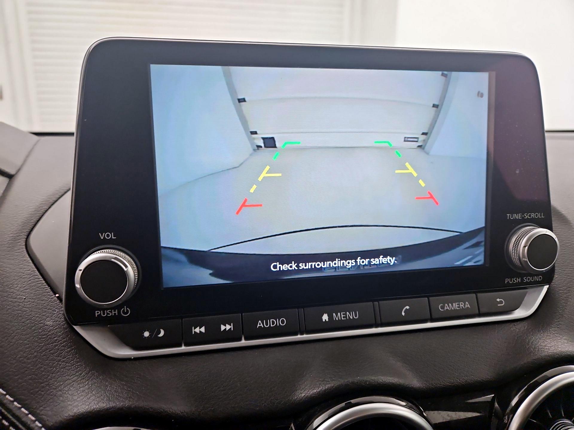 Thumbnail: 2022 Nissan Sentra - 14