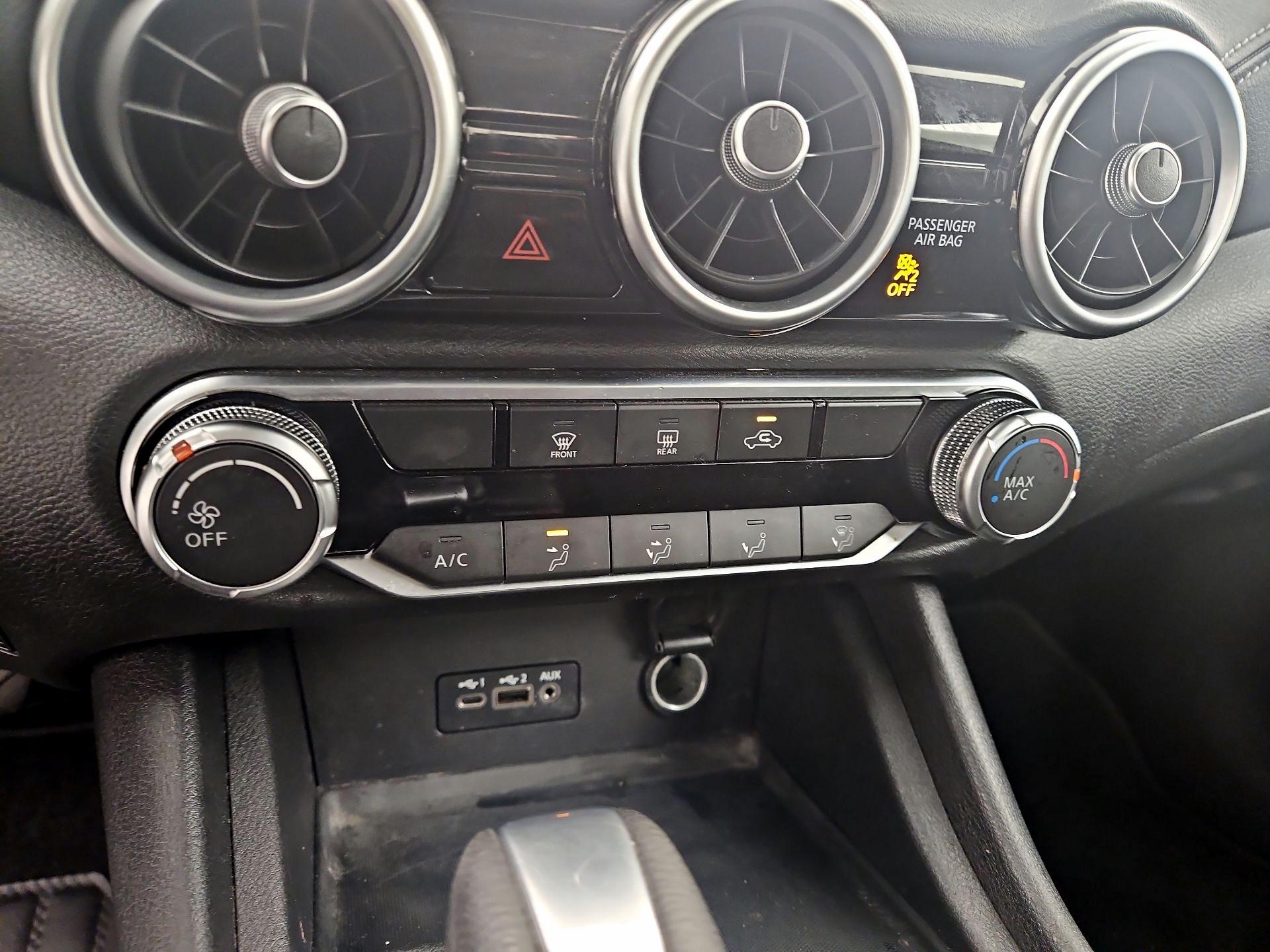 Thumbnail: 2022 Nissan Sentra - 16