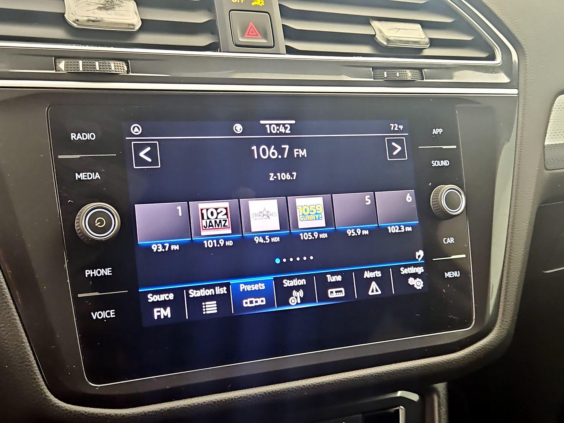 Thumbnail: 2024 Volkswagen Tiguan - 15