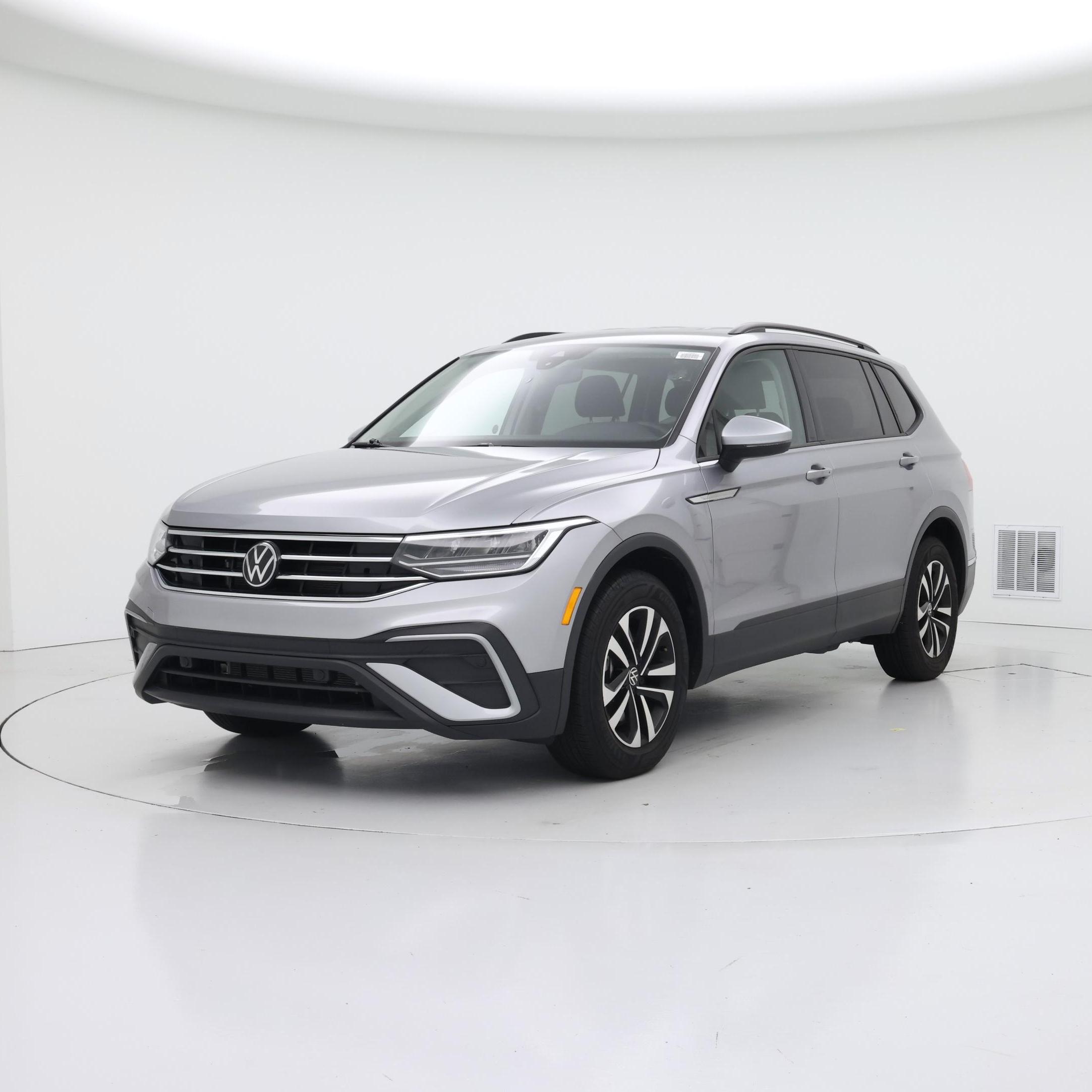 Thumbnail: 2024 Volkswagen Tiguan - 4