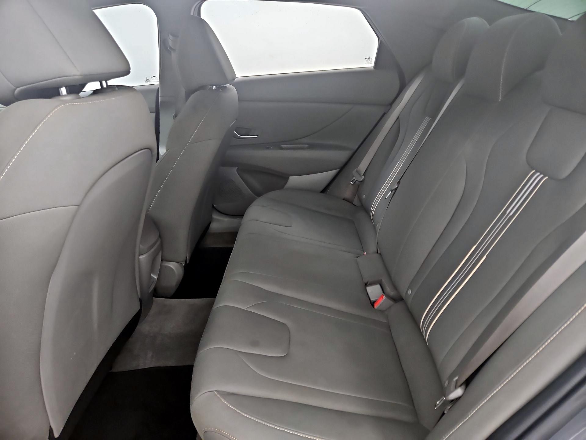 Thumbnail: 2024 Hyundai Elantra - 20