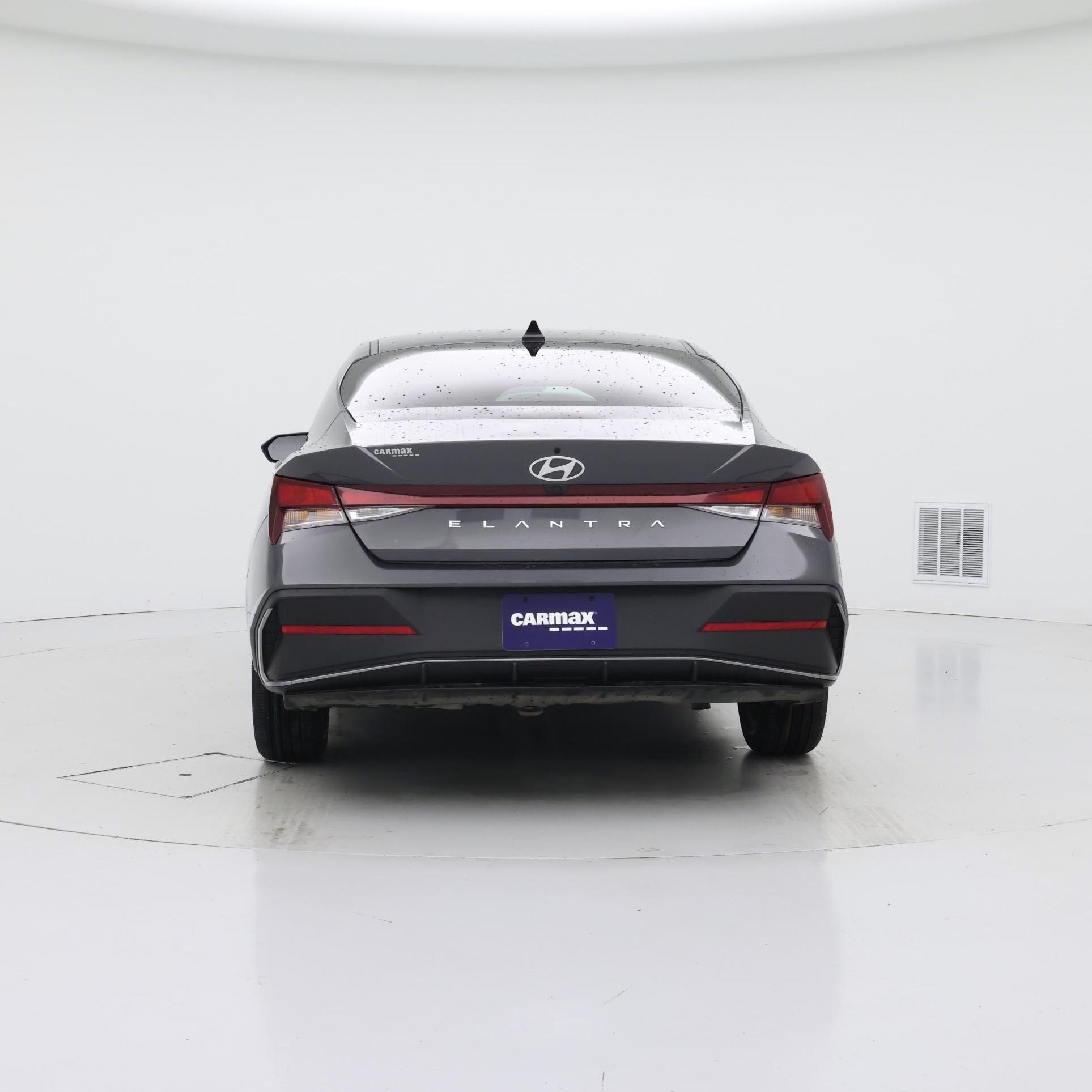 Thumbnail: 2024 Hyundai Elantra - 6