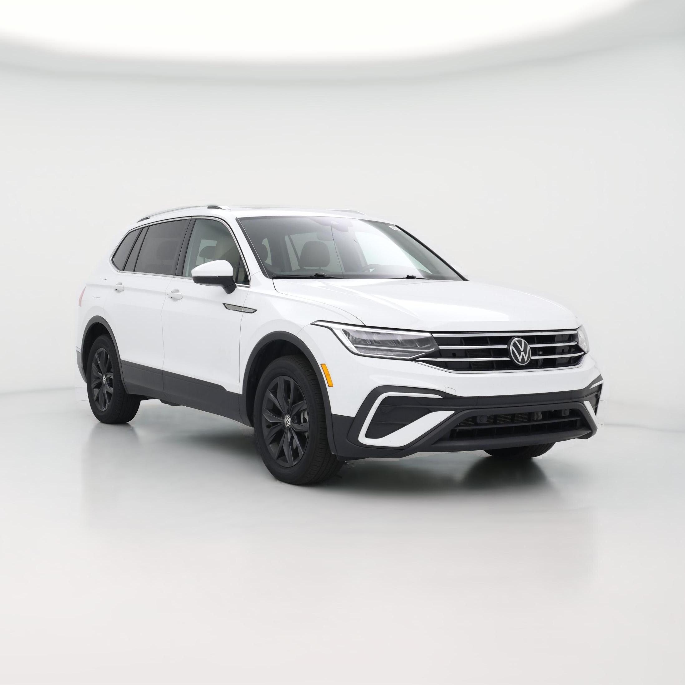 Thumbnail: 2024 Volkswagen Tiguan - 1