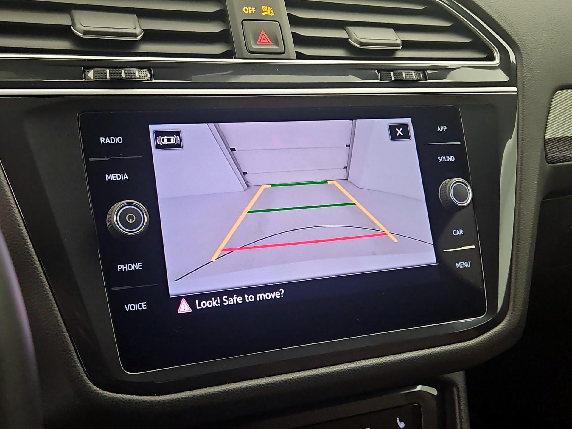 Thumbnail: 2024 Volkswagen Tiguan - 14