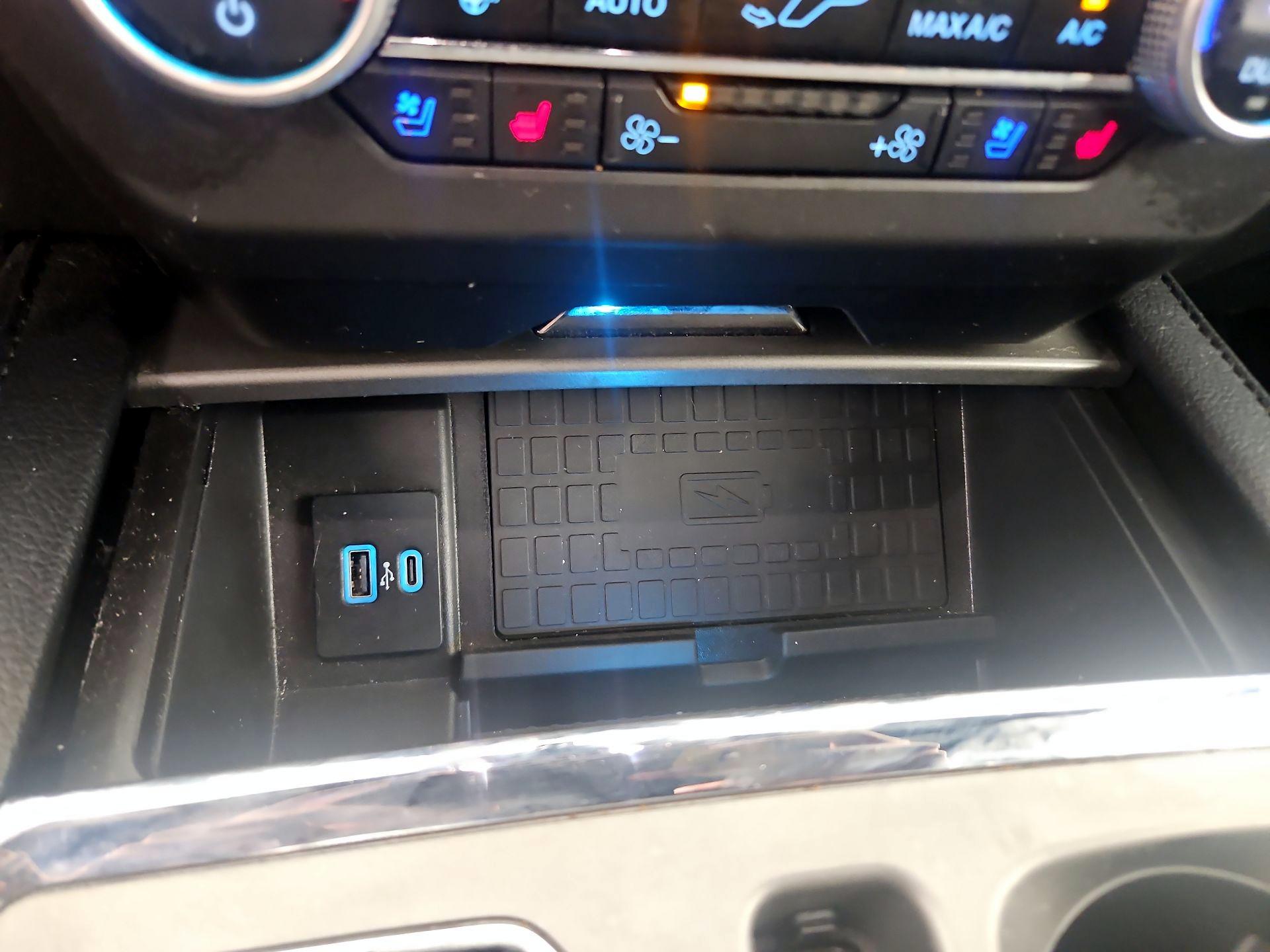 Thumbnail: 2021 Ford Expedition - 18