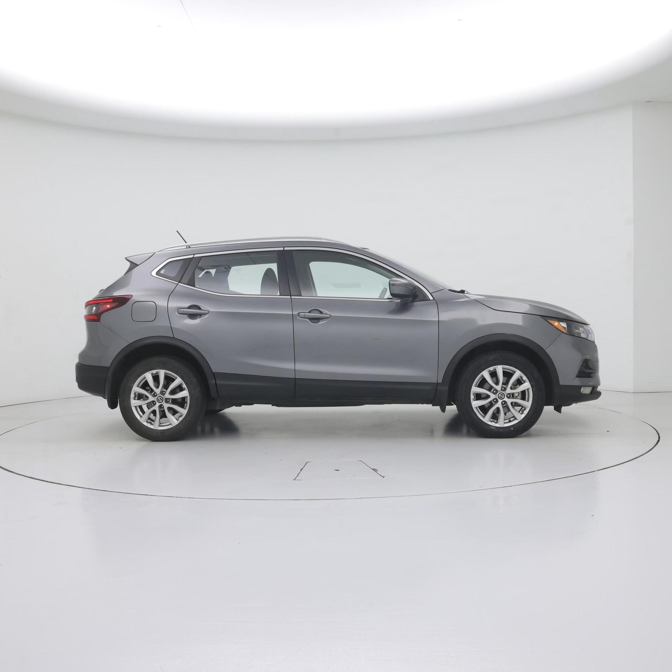 Thumbnail: 2021 Nissan Rogue Sport - 7