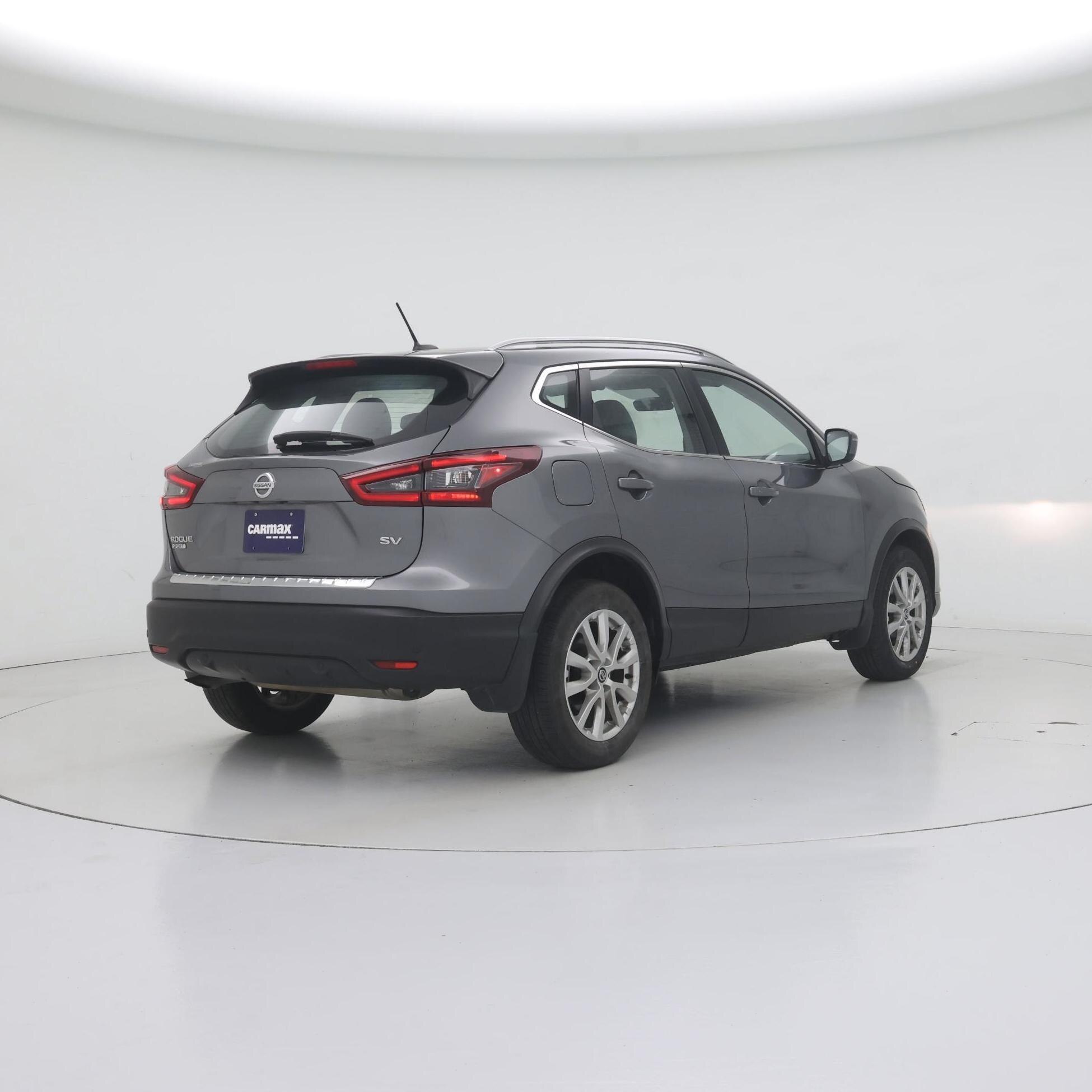 Thumbnail: 2021 Nissan Rogue Sport - 8