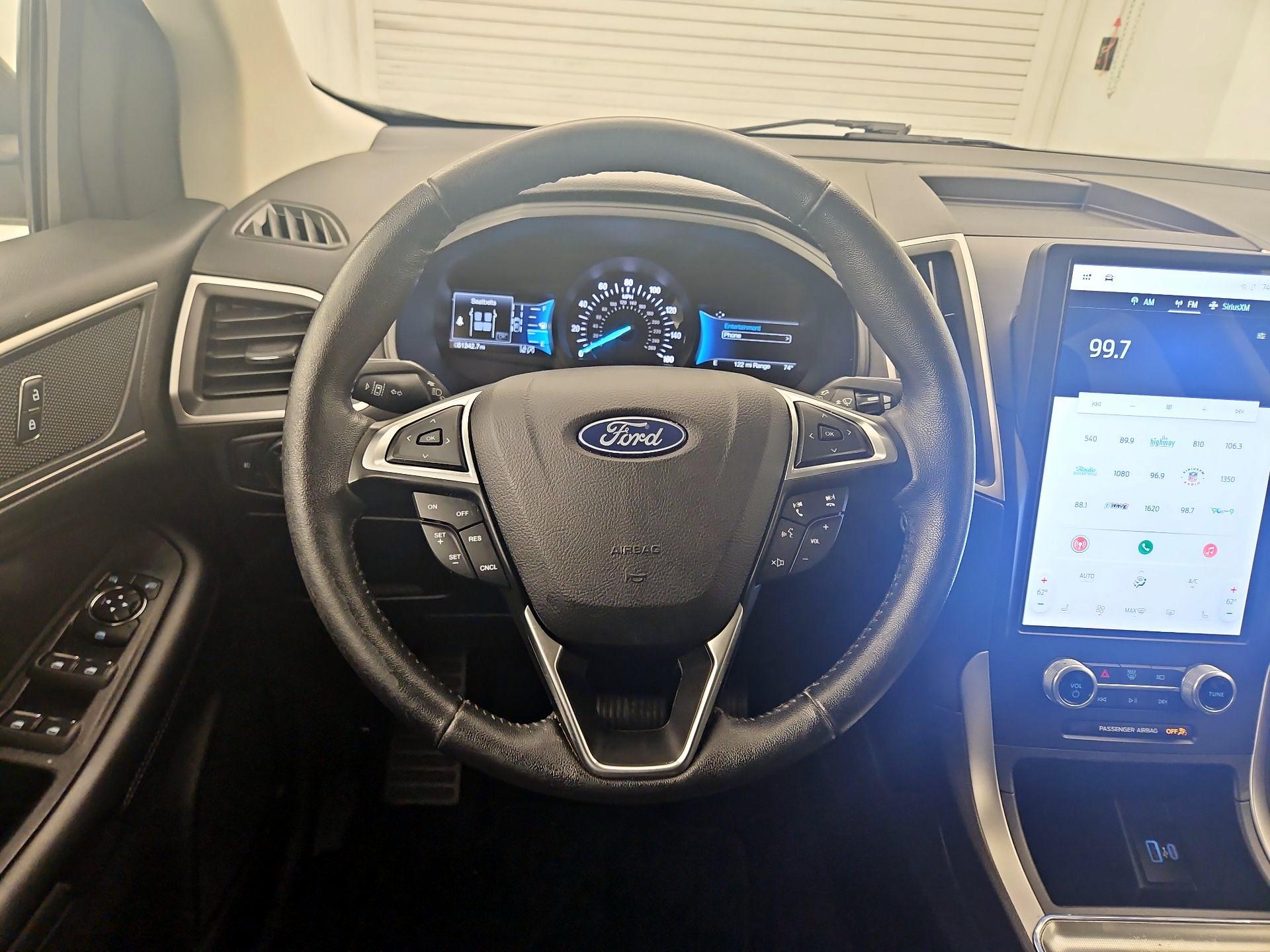 Thumbnail: 2022 Ford Edge - 10