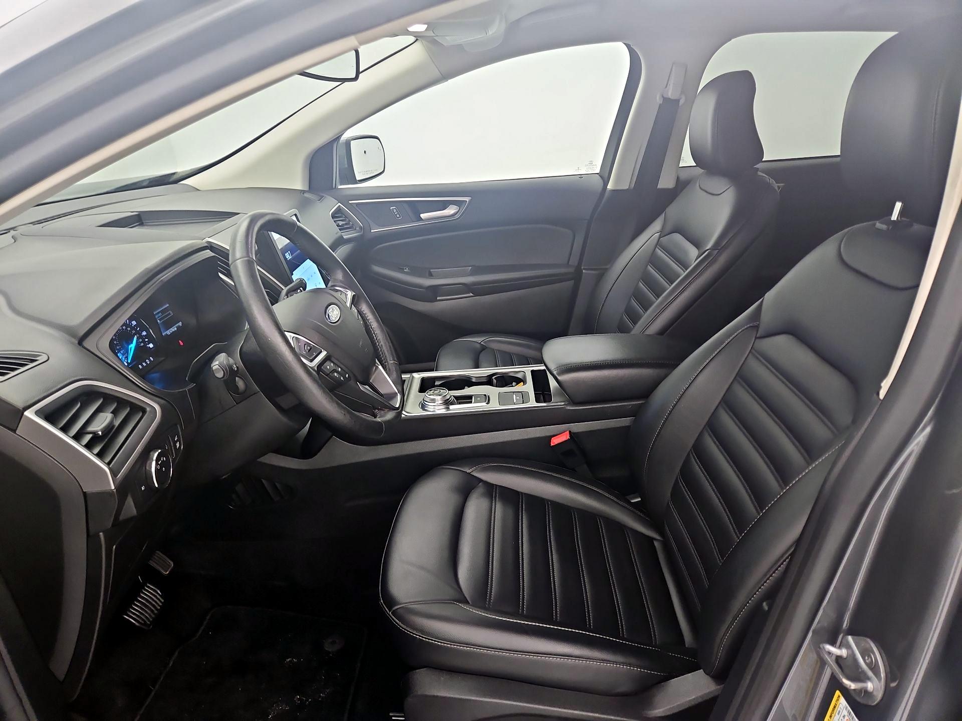 Thumbnail: 2022 Ford Edge - 11