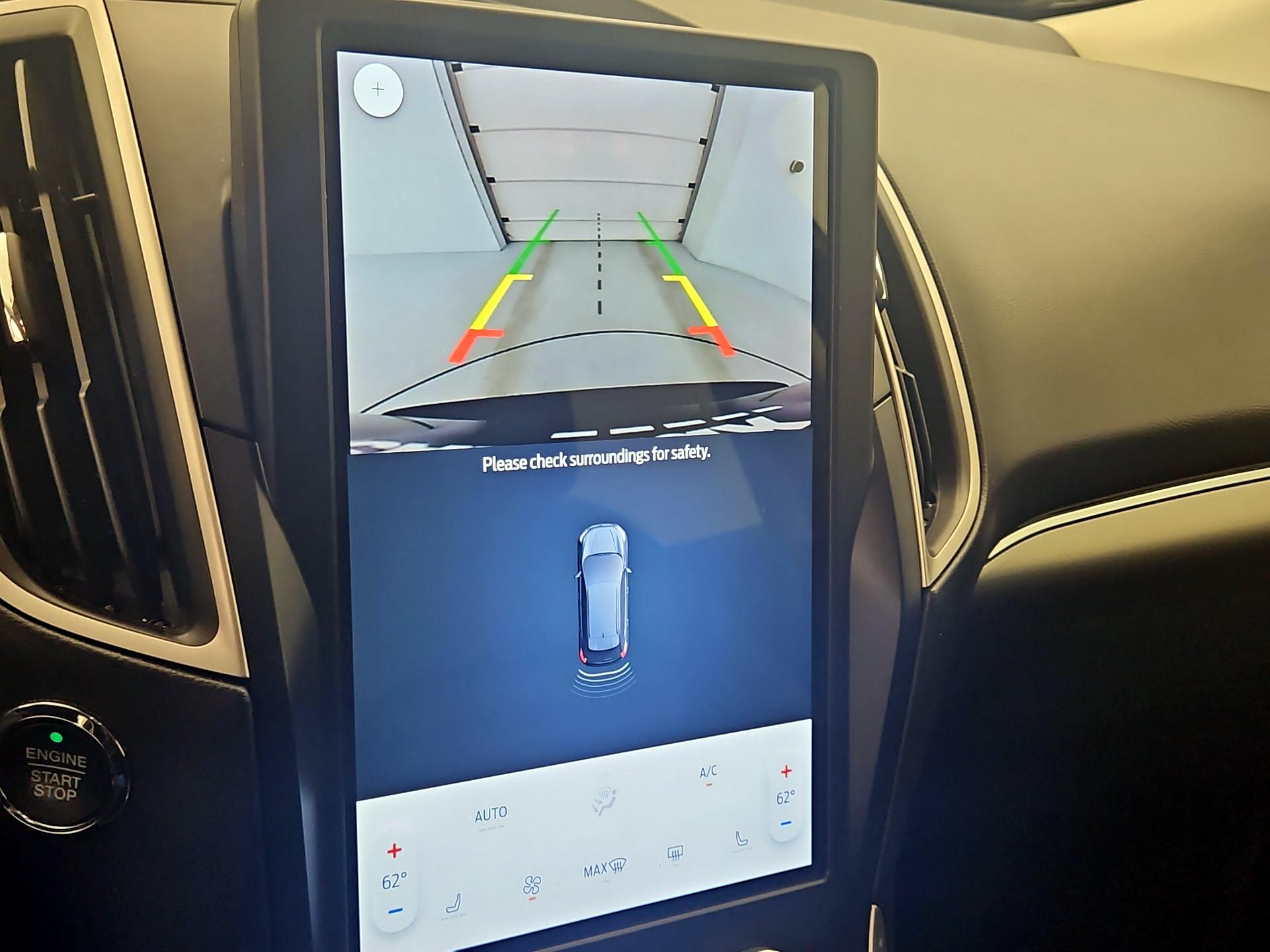 Thumbnail: 2022 Ford Edge - 14