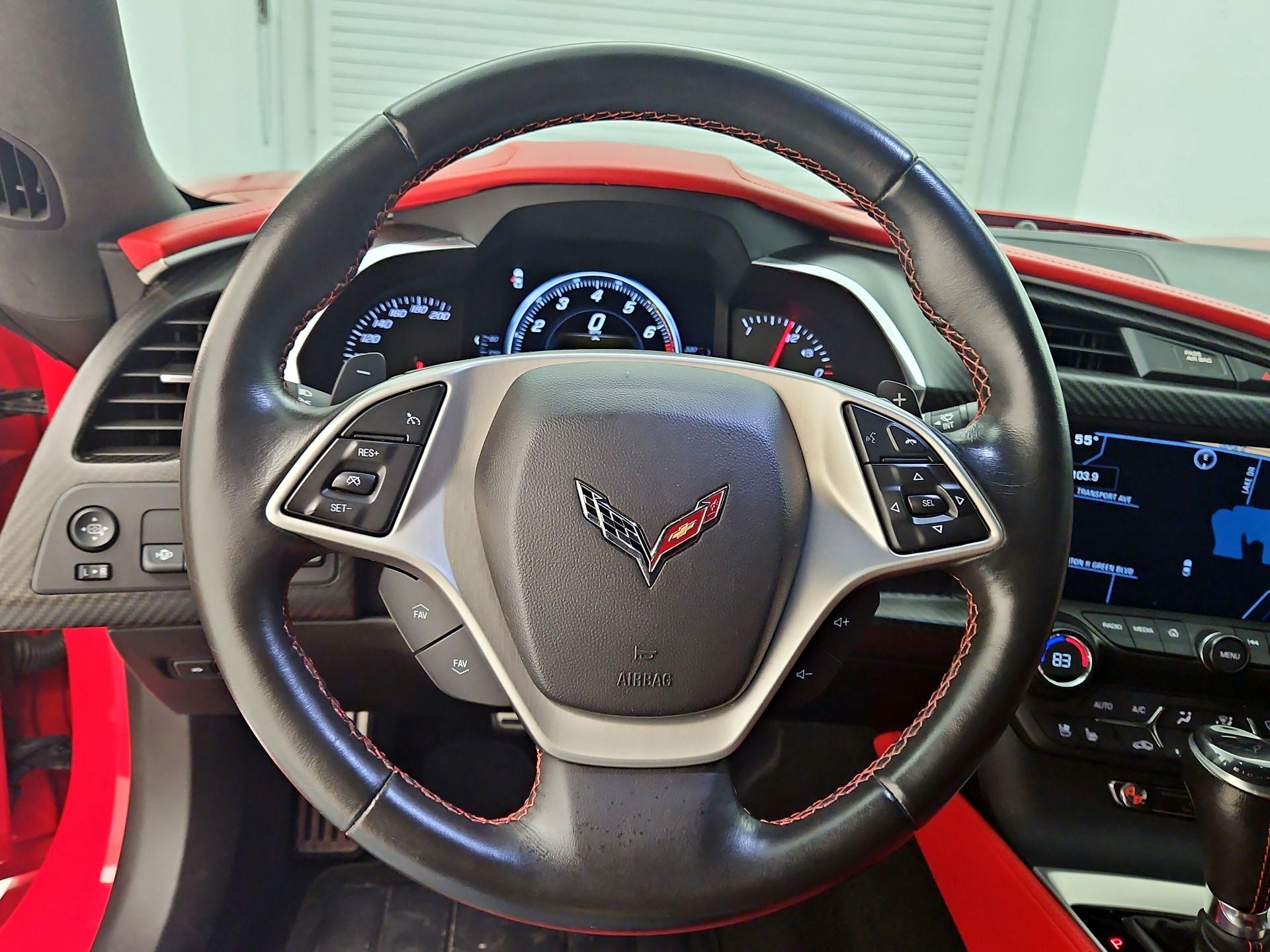 Thumbnail: 2015 Chevrolet Corvette - 10