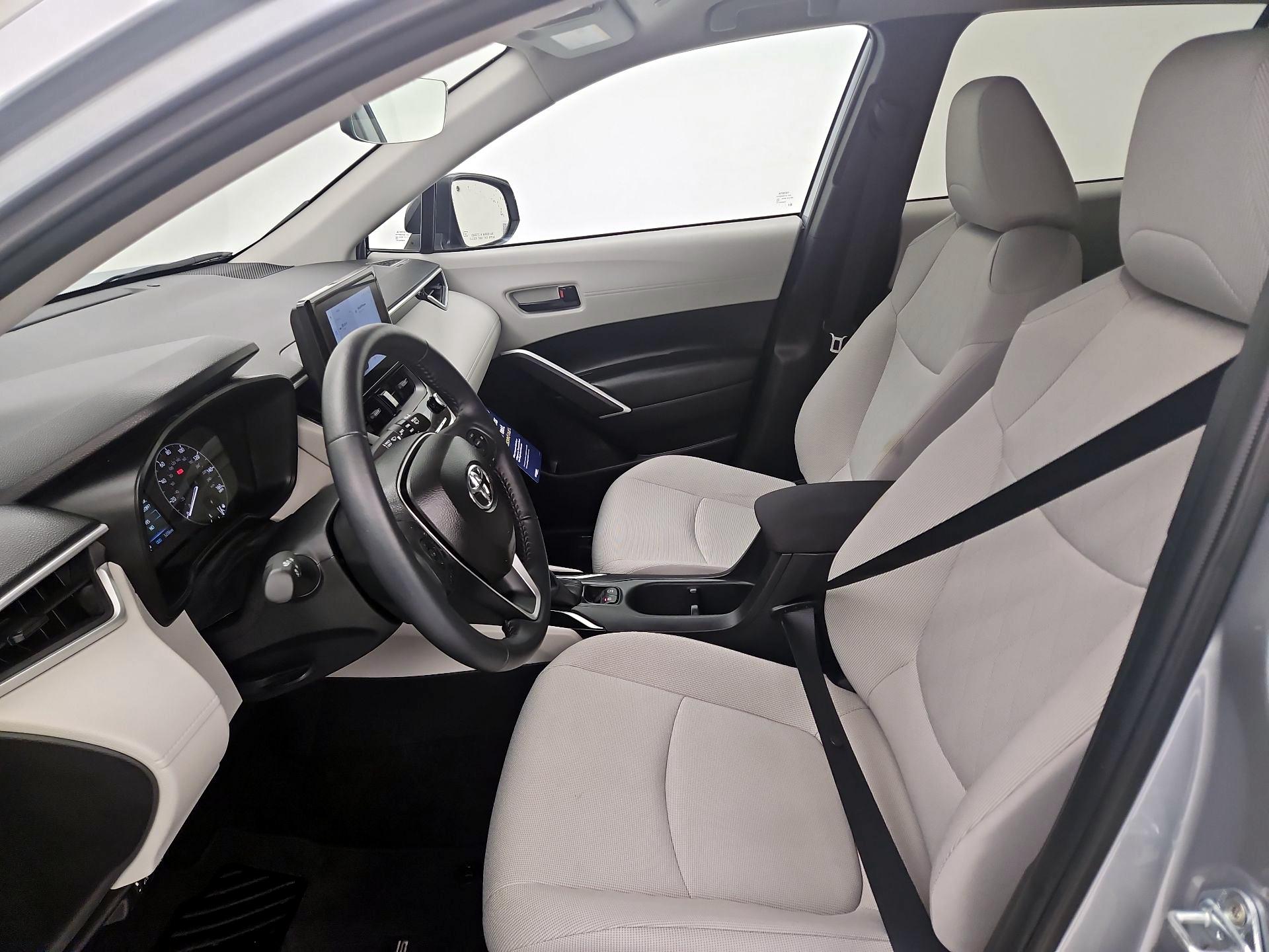 Thumbnail: 2025 Toyota Corolla Cross - 11