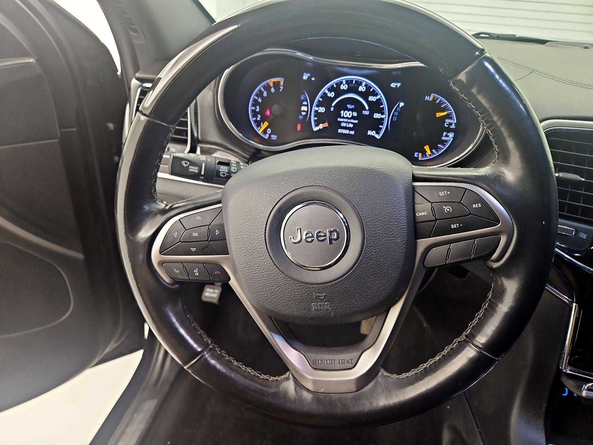 Thumbnail: 2020 Jeep Grand Cherokee - 10