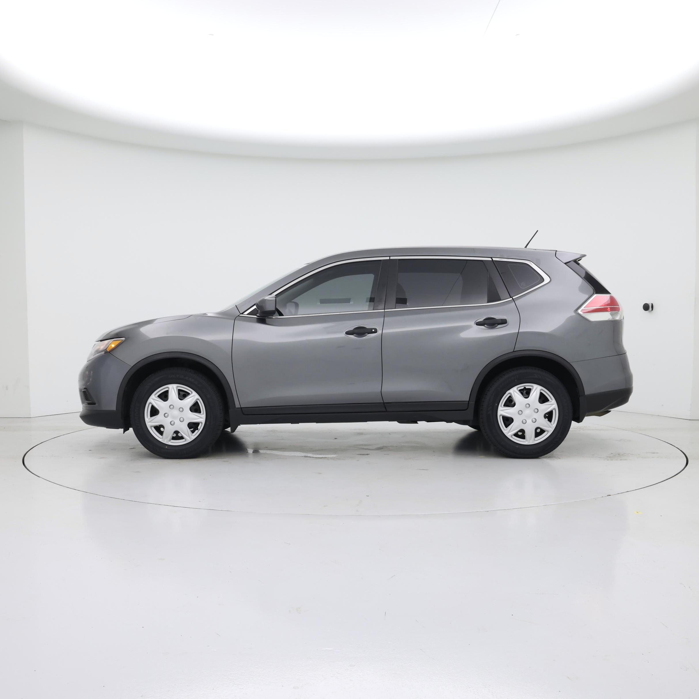 Thumbnail: 2016 Nissan Rogue - 3