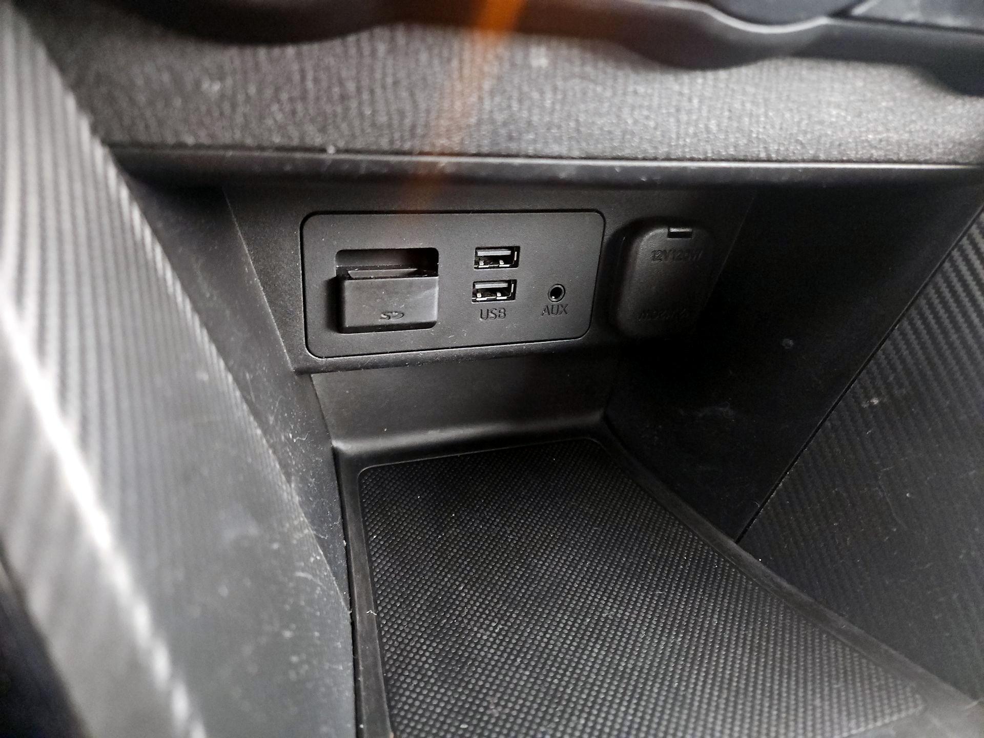 Thumbnail: 2017 Toyota Yaris iA - 18