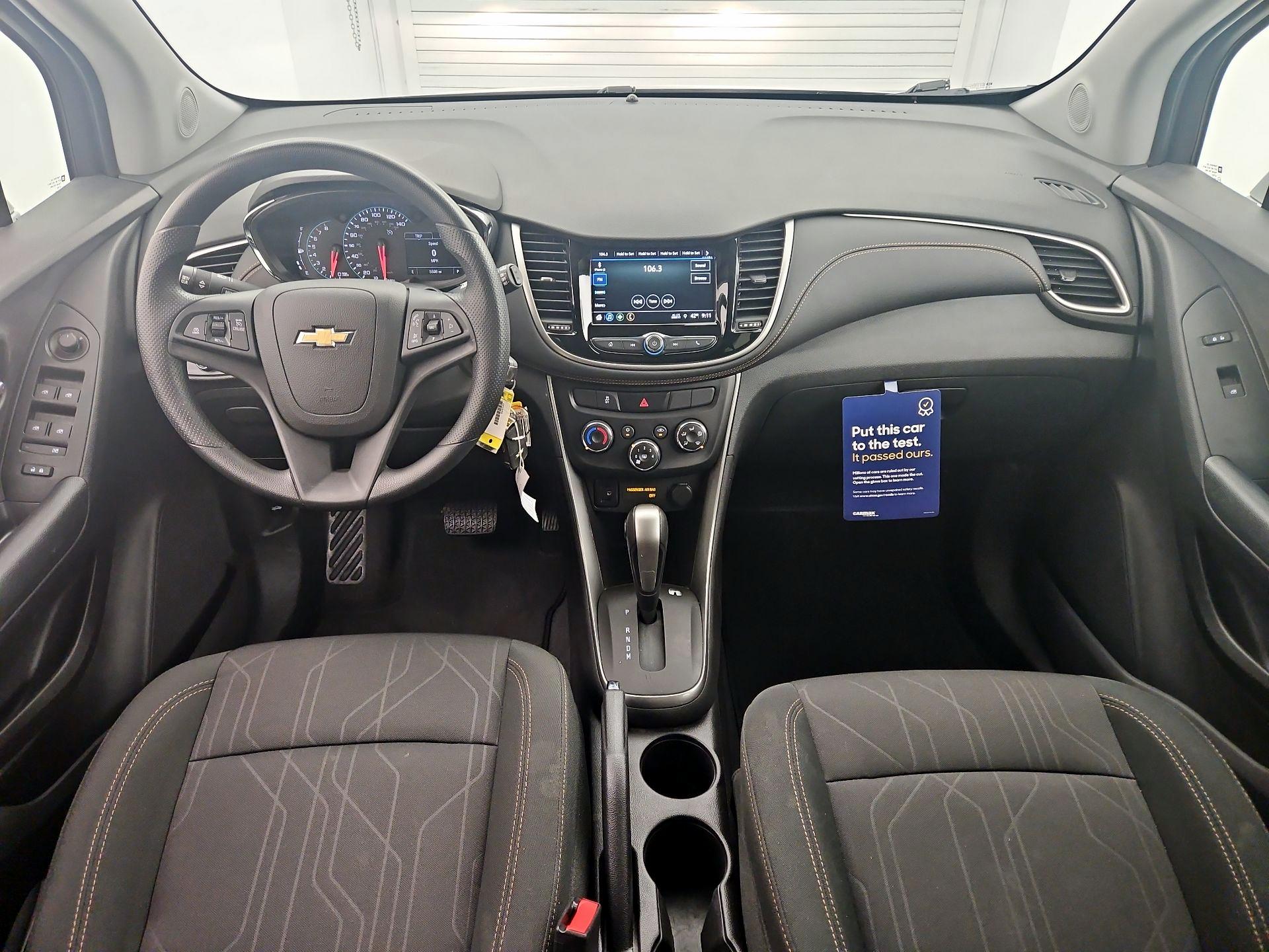 Thumbnail: 2018 Chevrolet Trax - 9