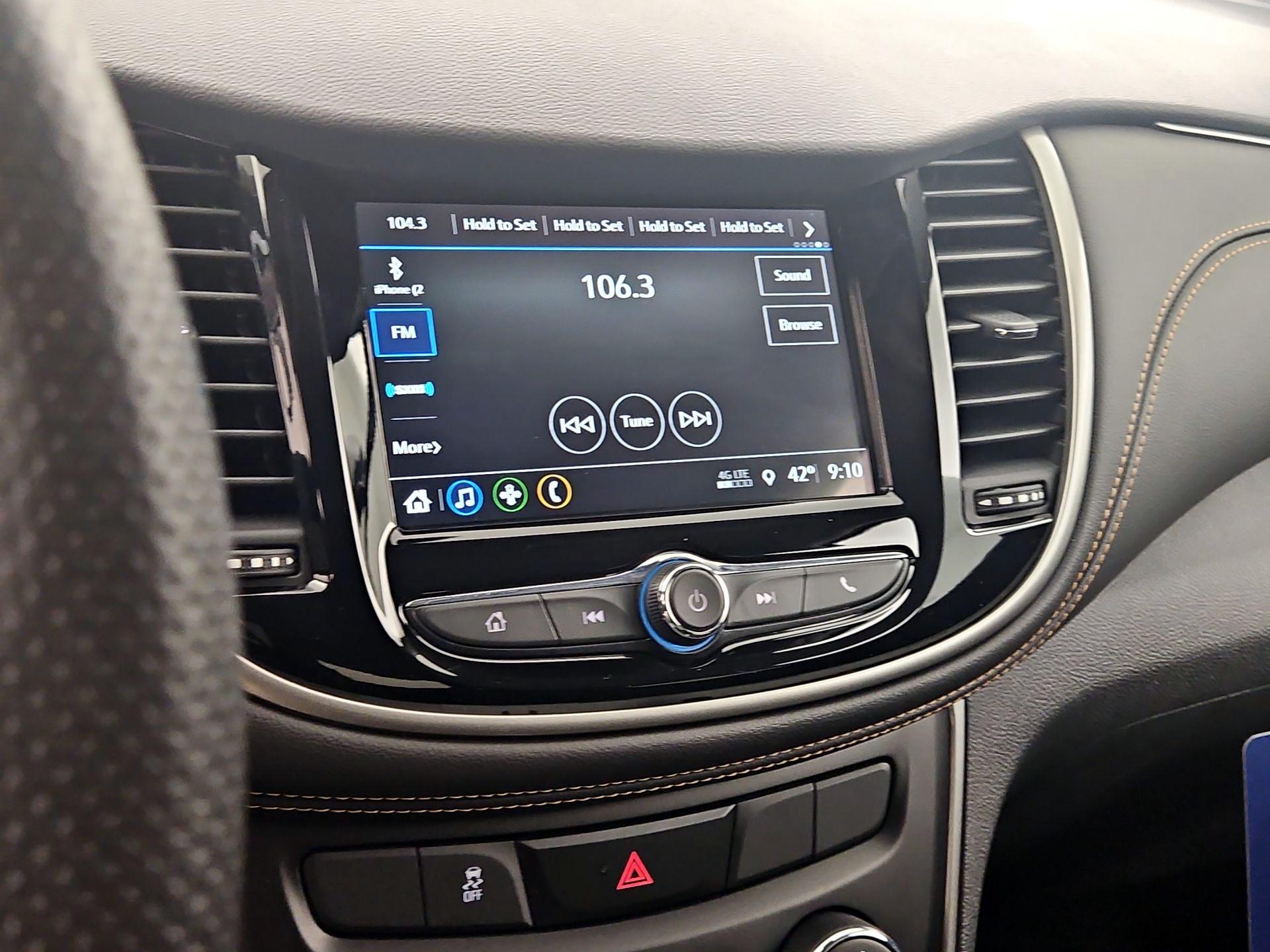 Thumbnail: 2018 Chevrolet Trax - 15