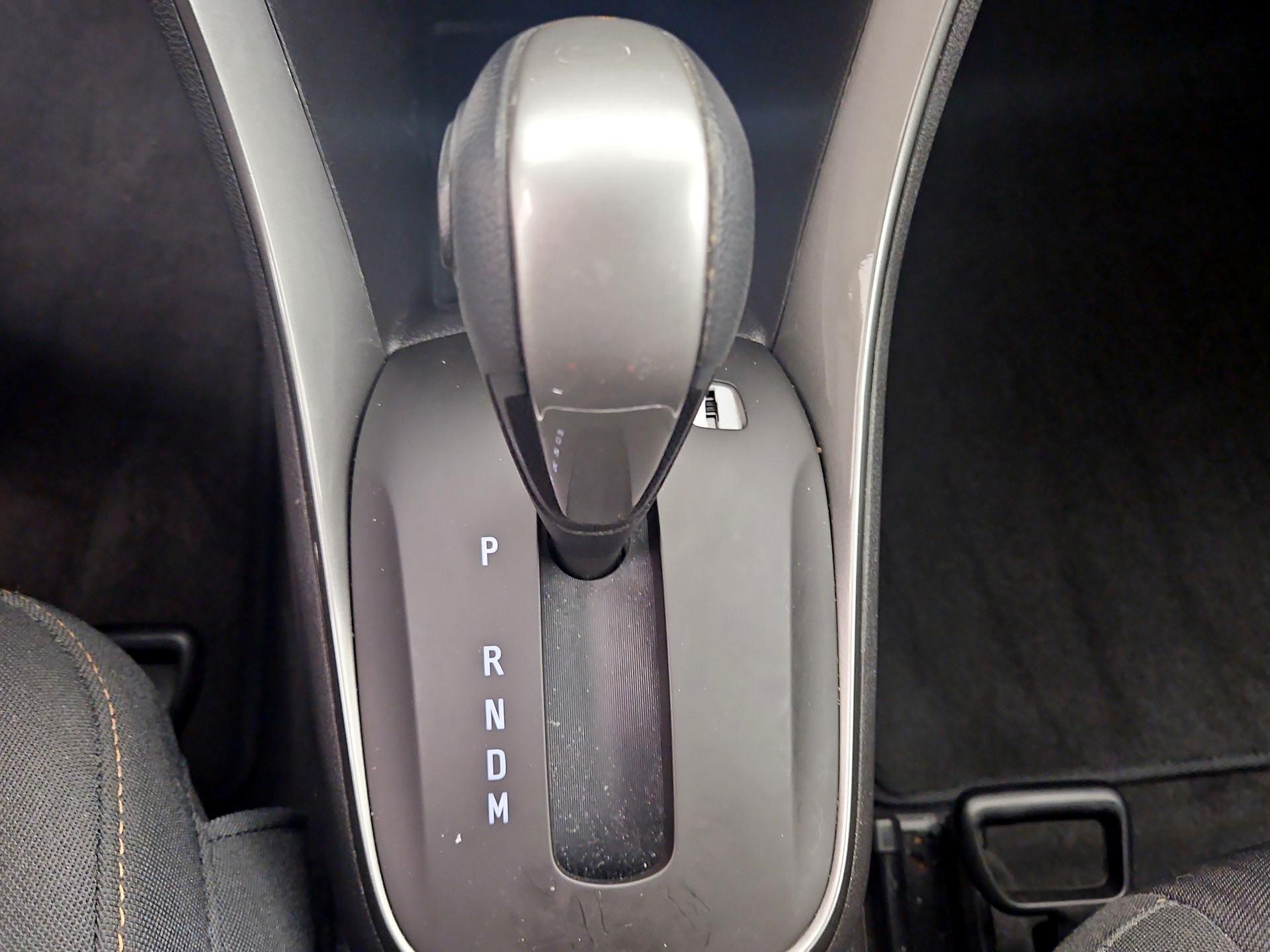 Thumbnail: 2018 Chevrolet Trax - 17