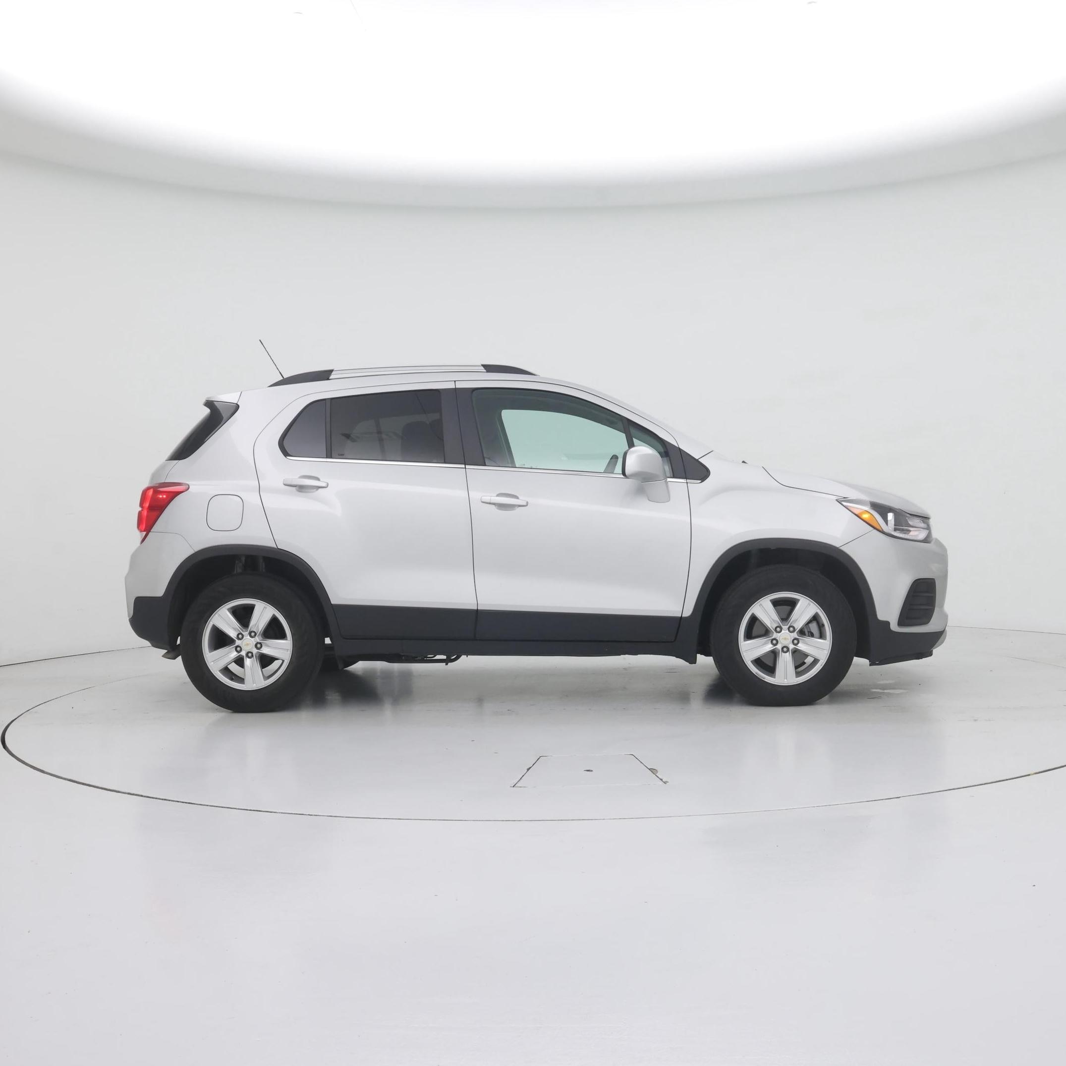 Thumbnail: 2018 Chevrolet Trax - 7