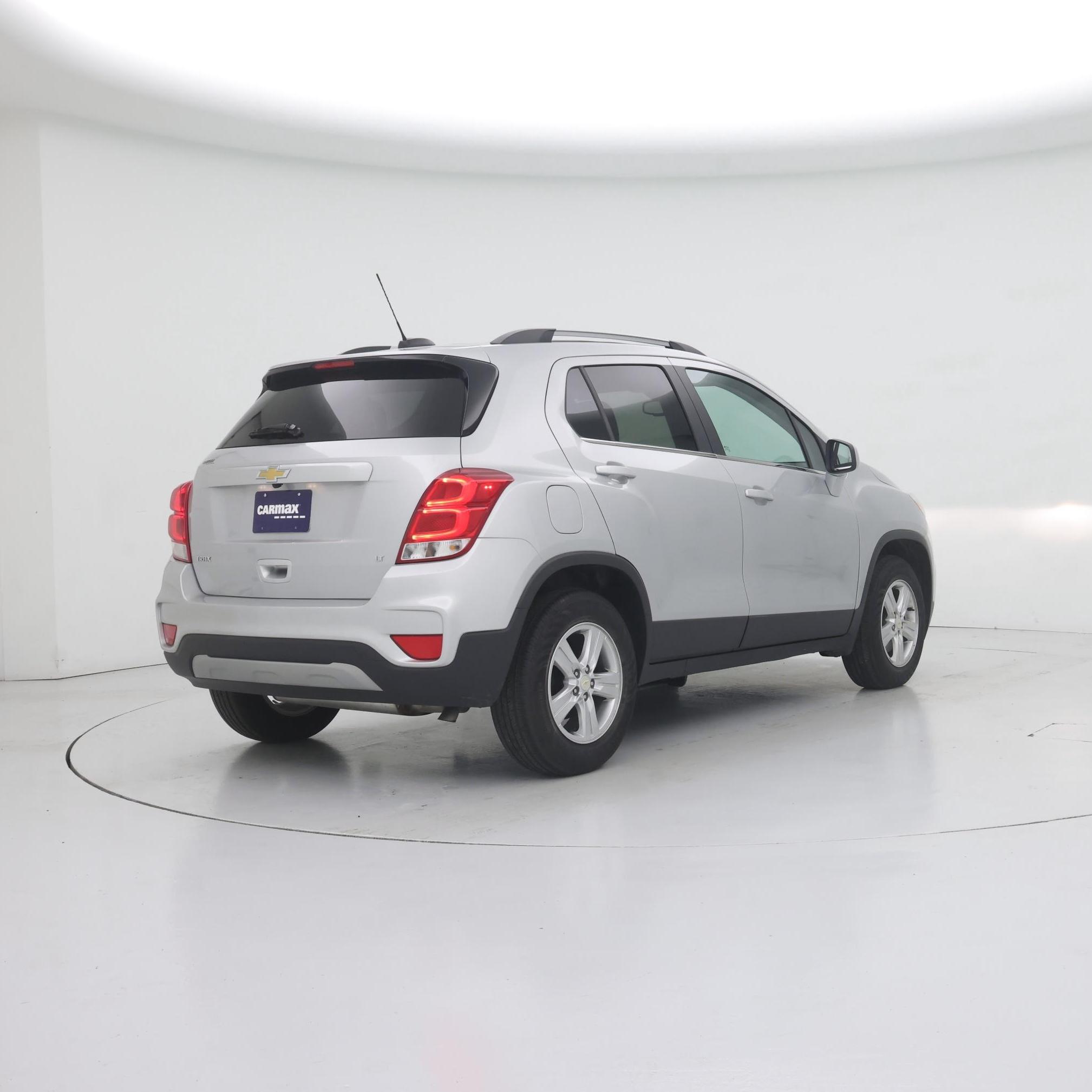 Thumbnail: 2018 Chevrolet Trax - 8