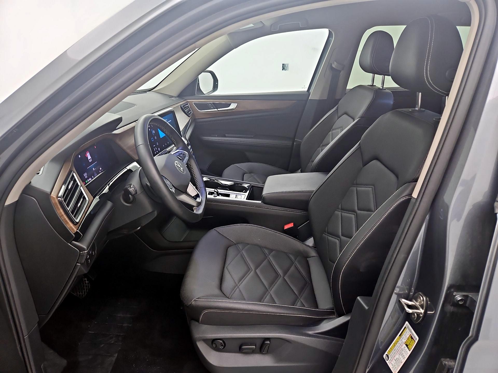 Thumbnail: 2025 Volkswagen Atlas - 11