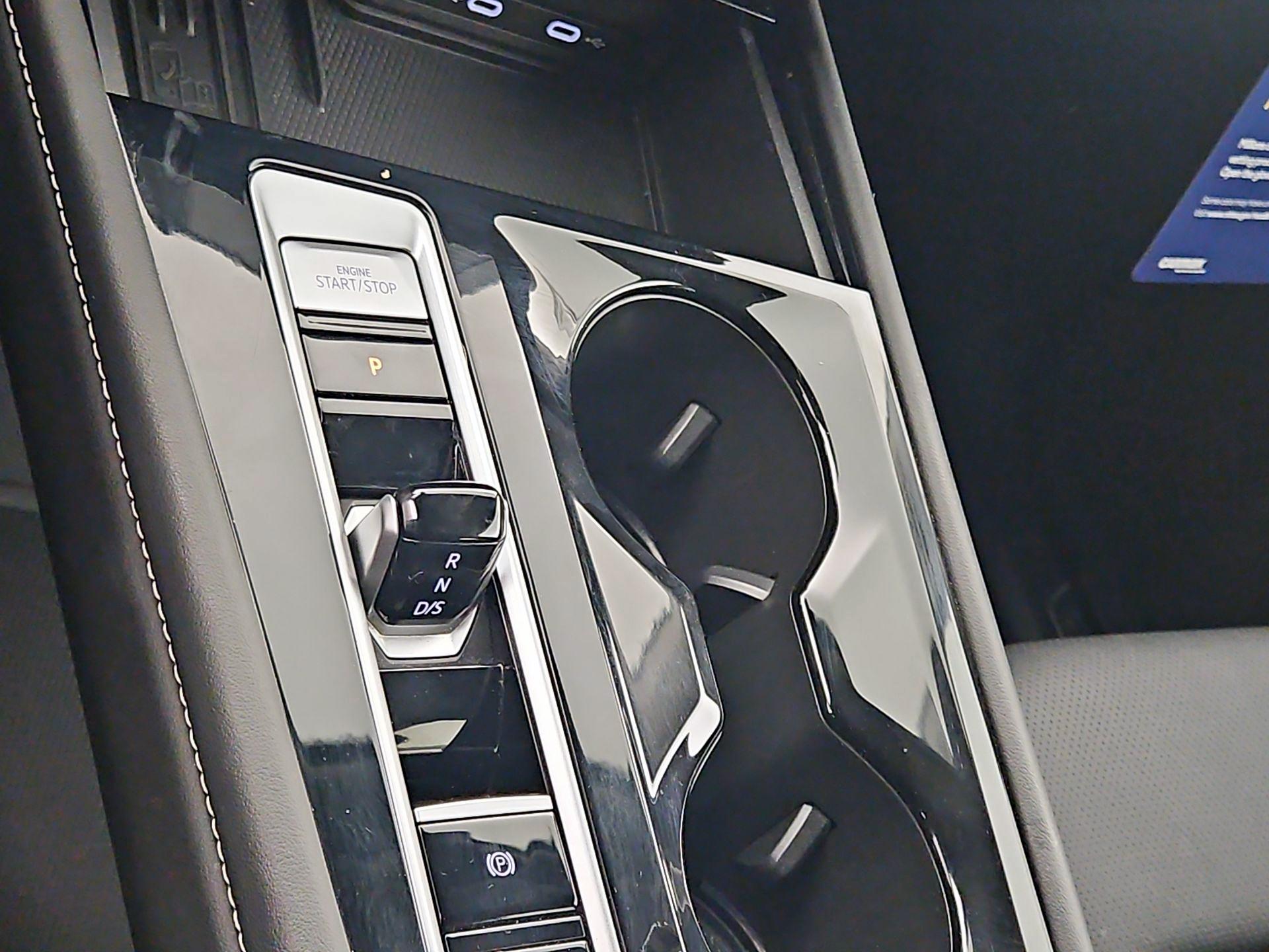 Thumbnail: 2025 Volkswagen Atlas - 17